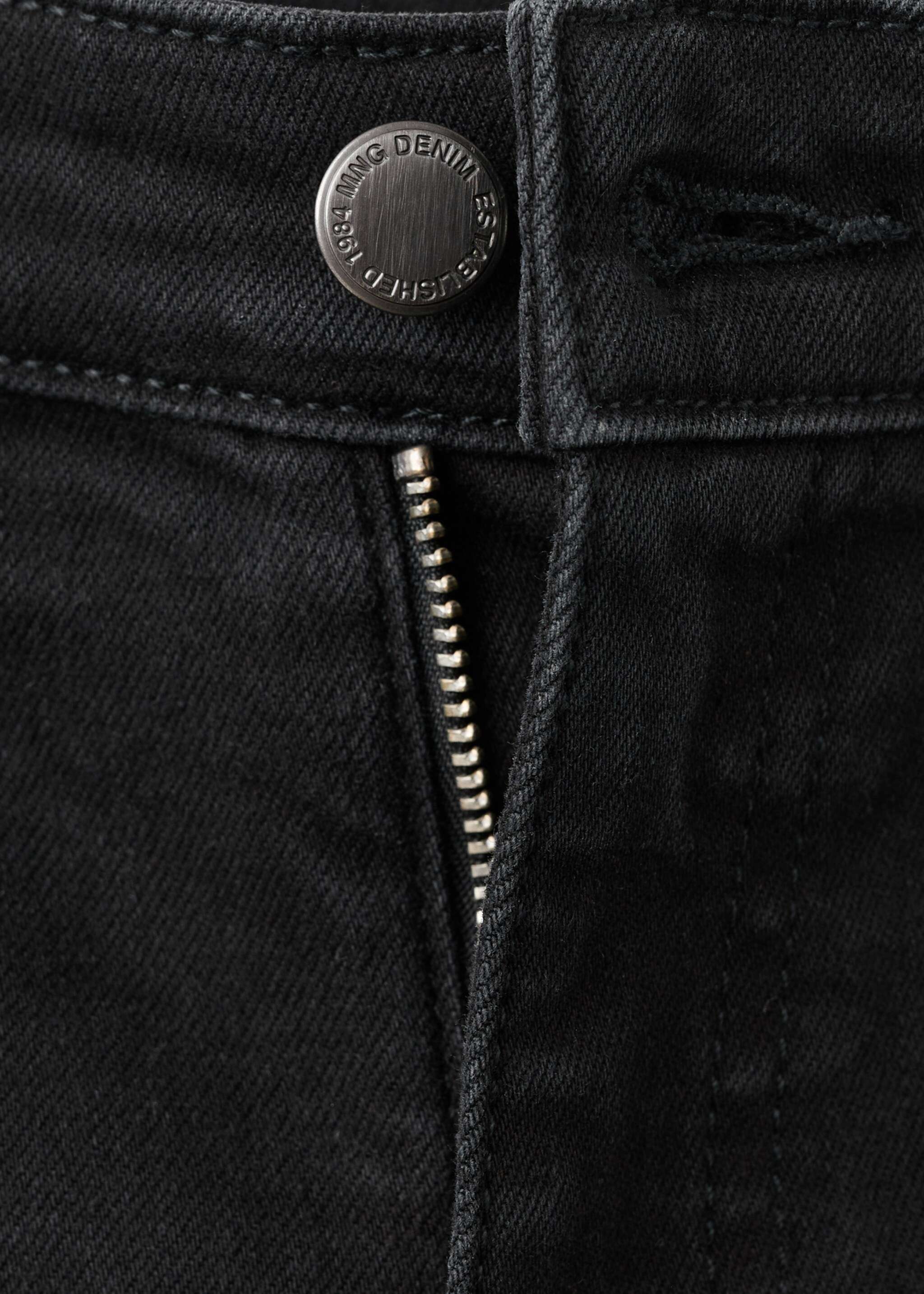 Mid-rise skinny jeans - Detail van het artikel 8, Black denim. Ref: 27031286-00.