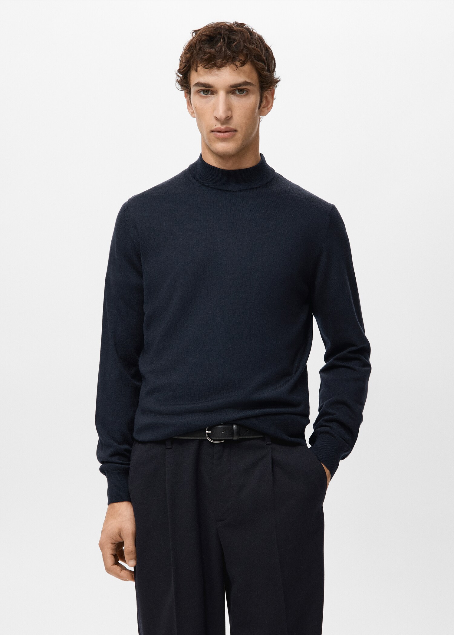 Pull-over 100 % laine col montant - Plan moyen