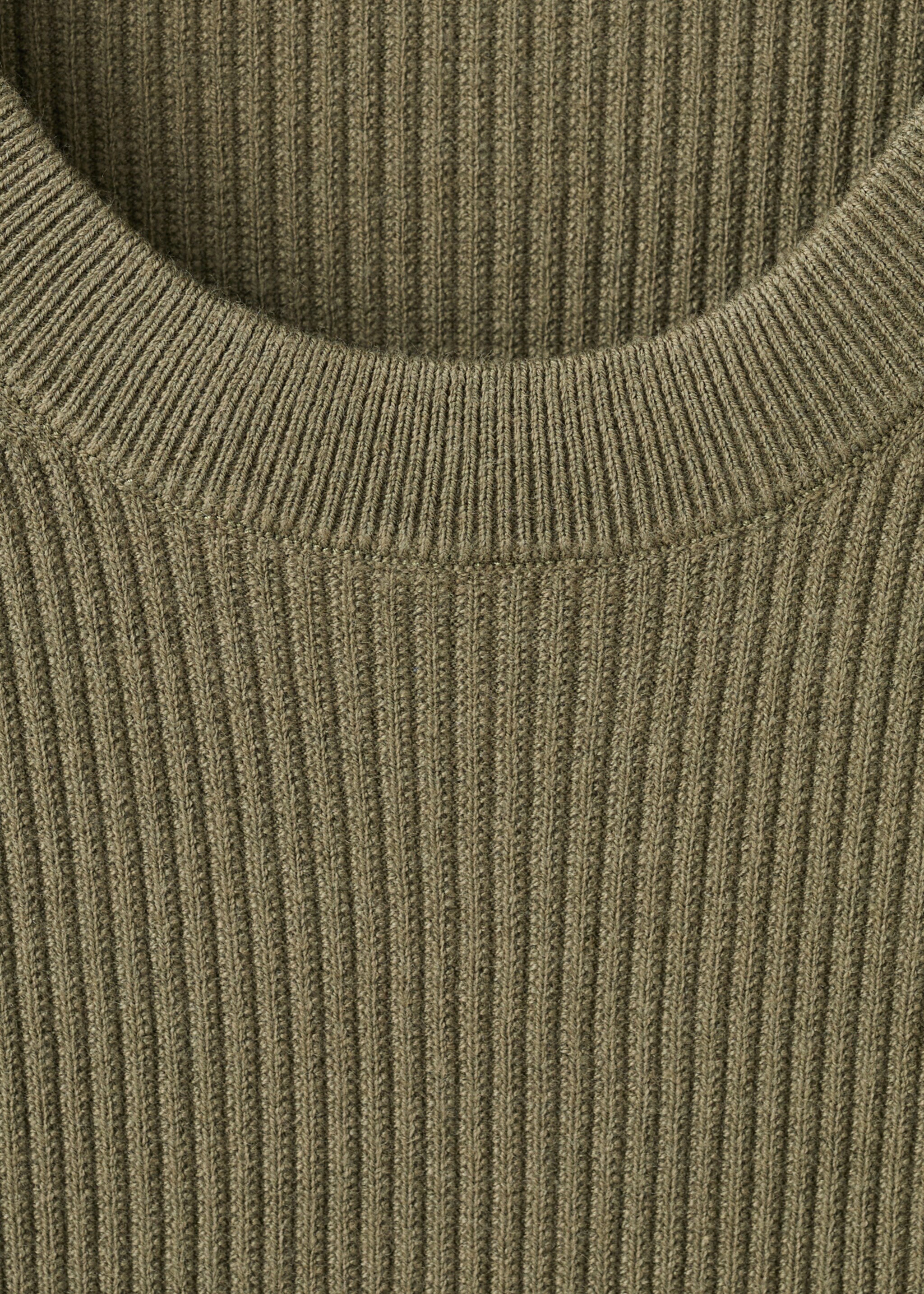 Pull coton maille fine côtelée - Détail de l'article 8, Olive. Ref: 27031288-00.