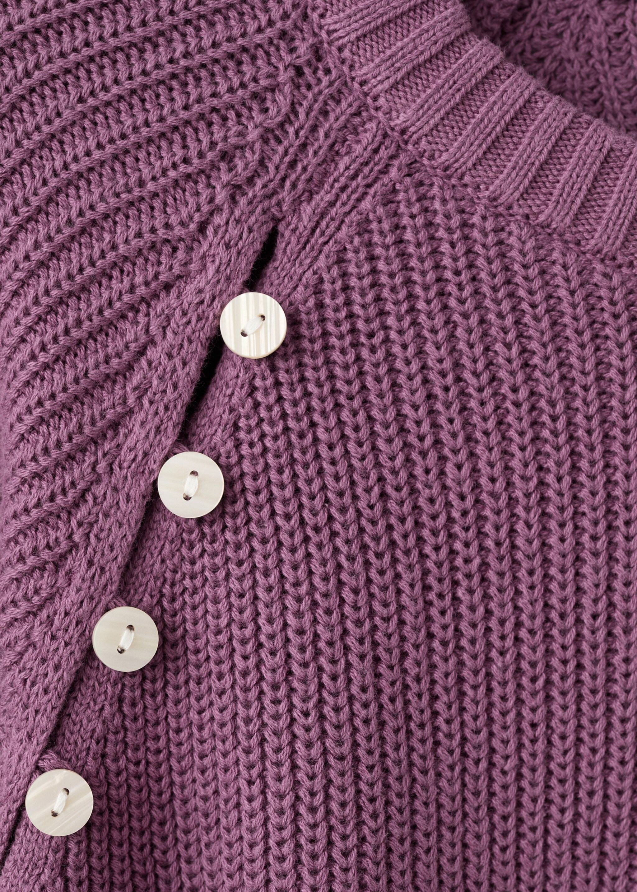 Buttons detail knit sweater - Details of the article 8, Pink. Ref: 27031300-00.