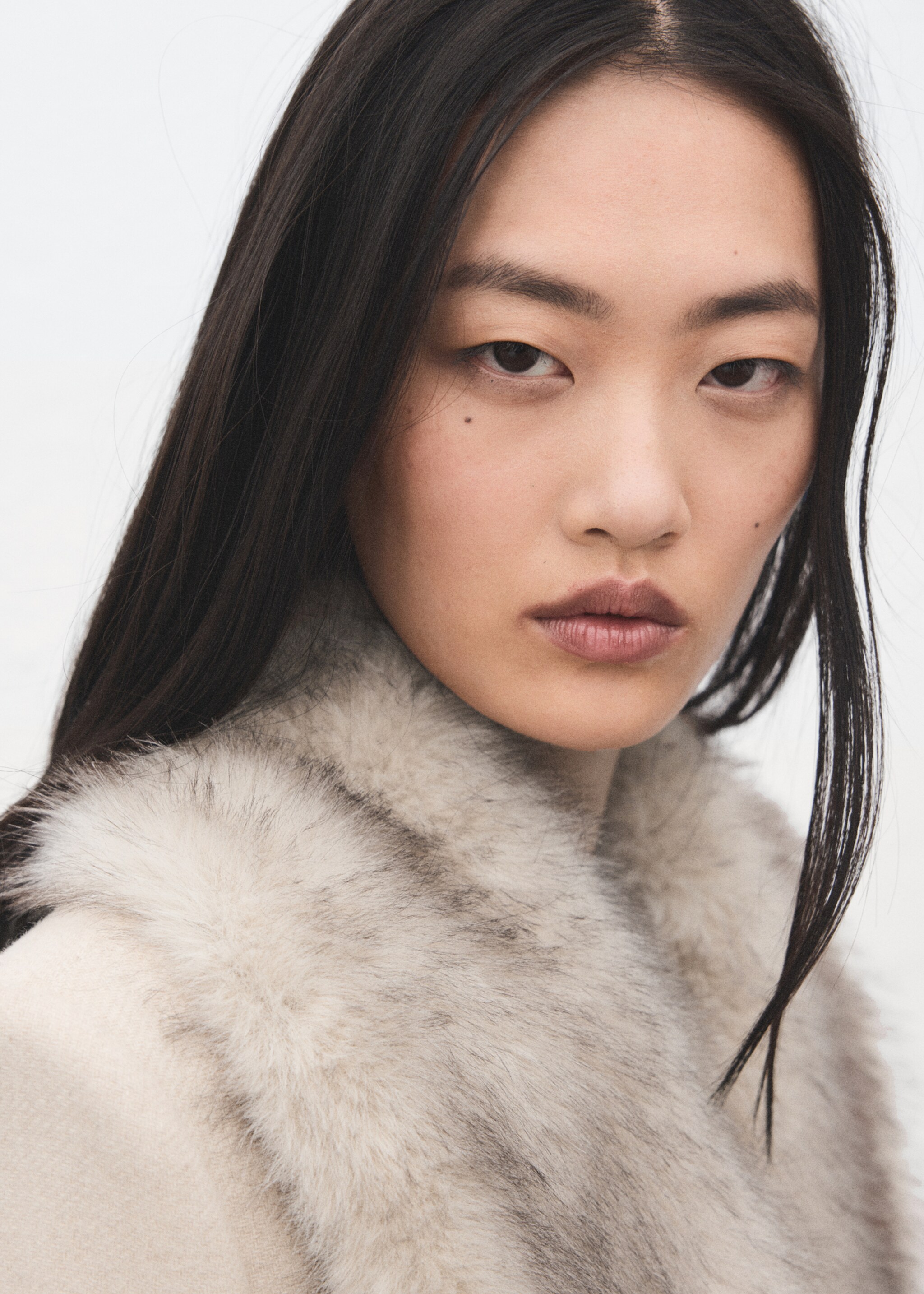 Manteco wool coat with fur collar - Details of the article 1, Light/Pastel Grey. Ref: 27031309-00.