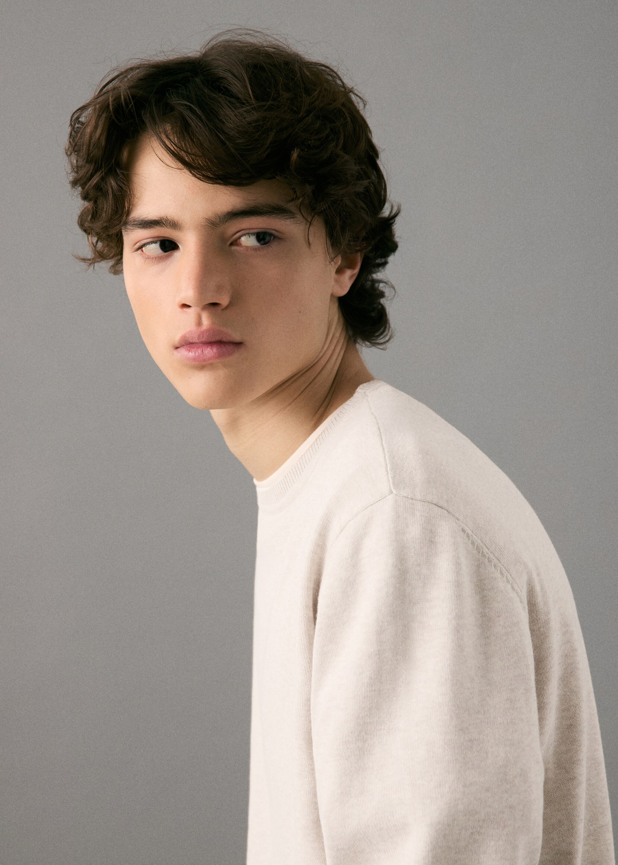 Knitted cotton sweater - Details of the article 1, Sand. Ref: 27031312-00.