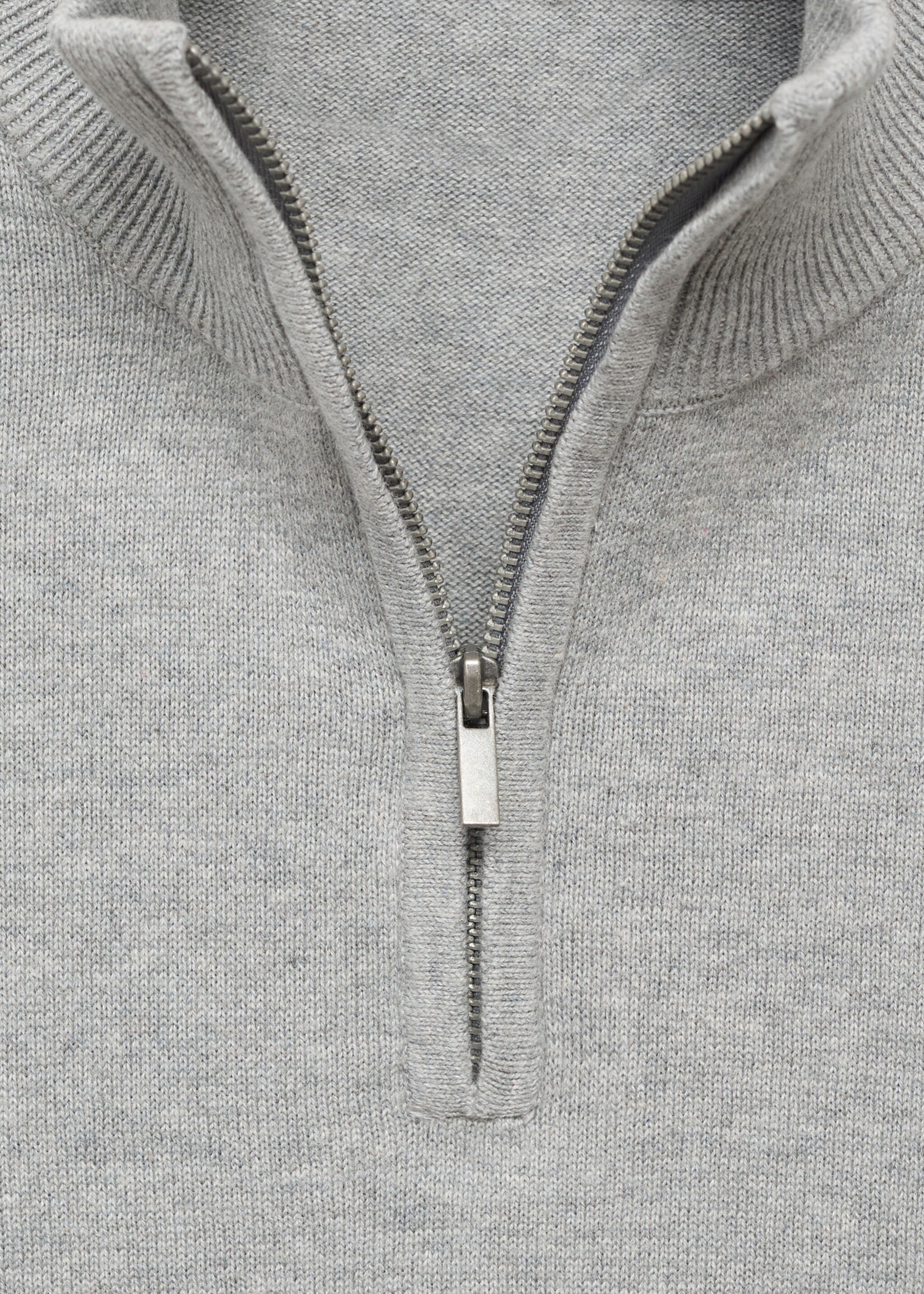 Perkins-neck sweater - Details of the article 8, Medium Heather Grey. Ref: 27031313-00.