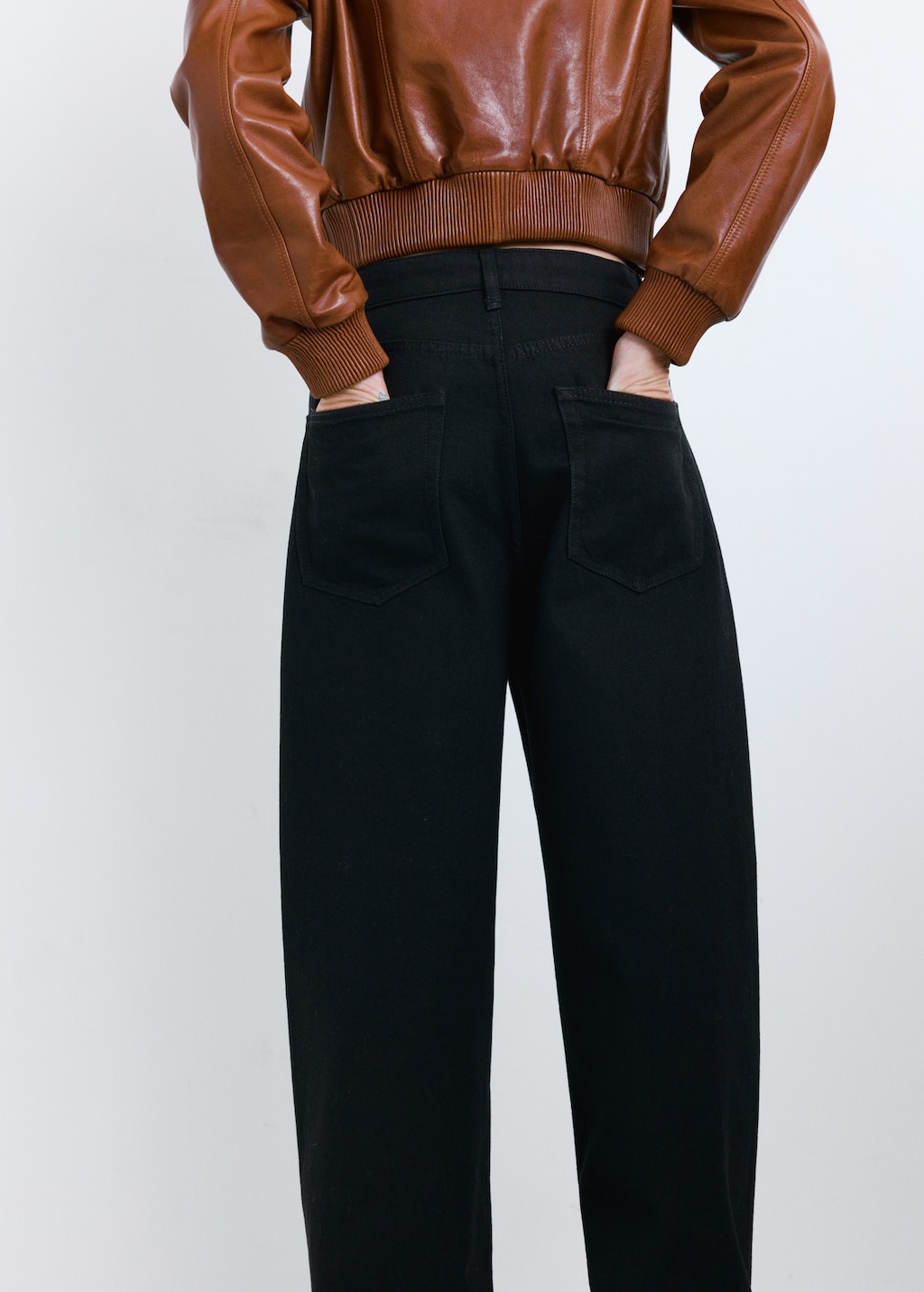 Mango Mid-rise balloon jeans