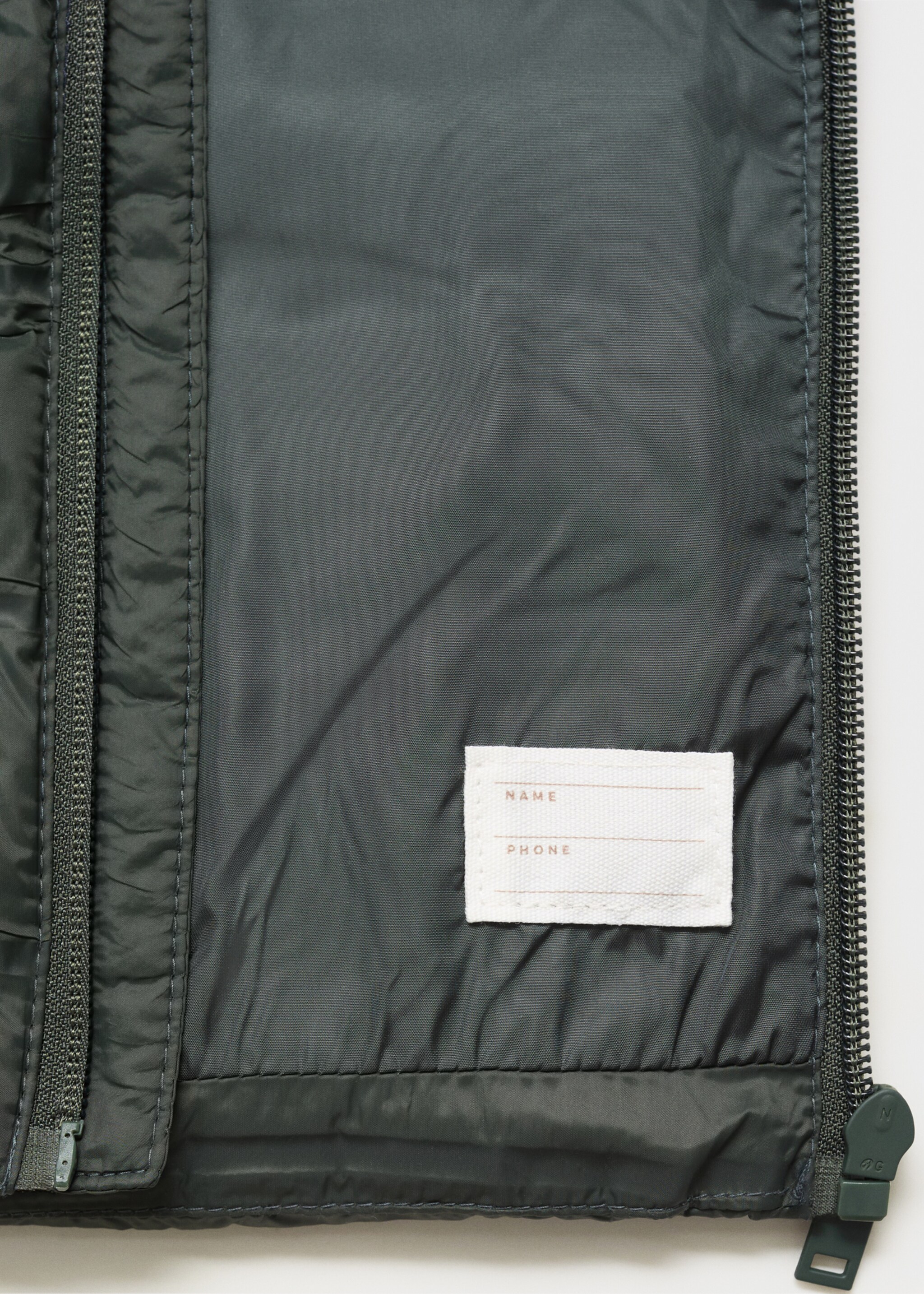 Quilted gilet - Details of the article 0, Khaki. Ref: 27031318-00.