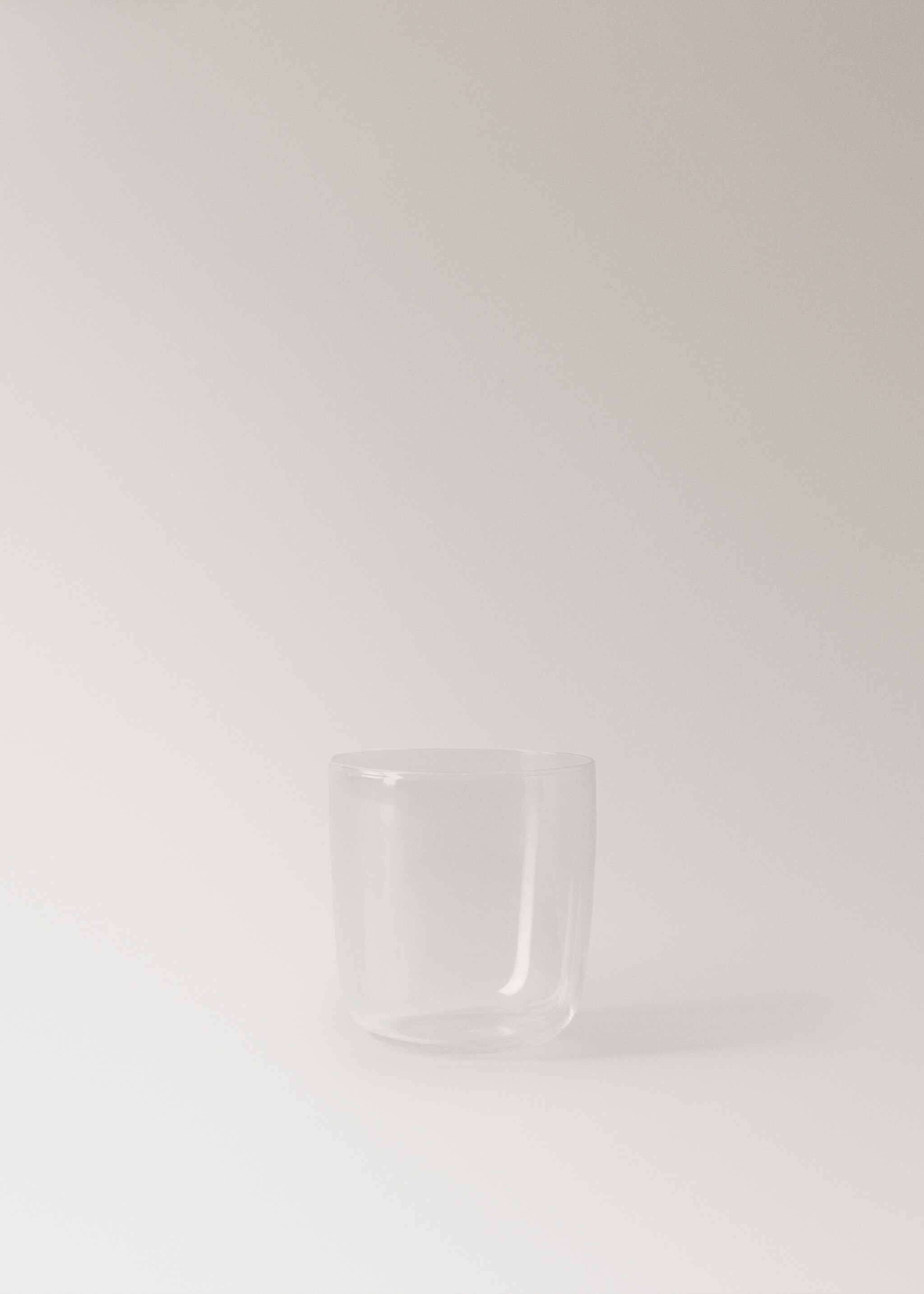 Glas i borosilikatglas - Artikel utan modell, Isgrå. Ref: 27031323-00.