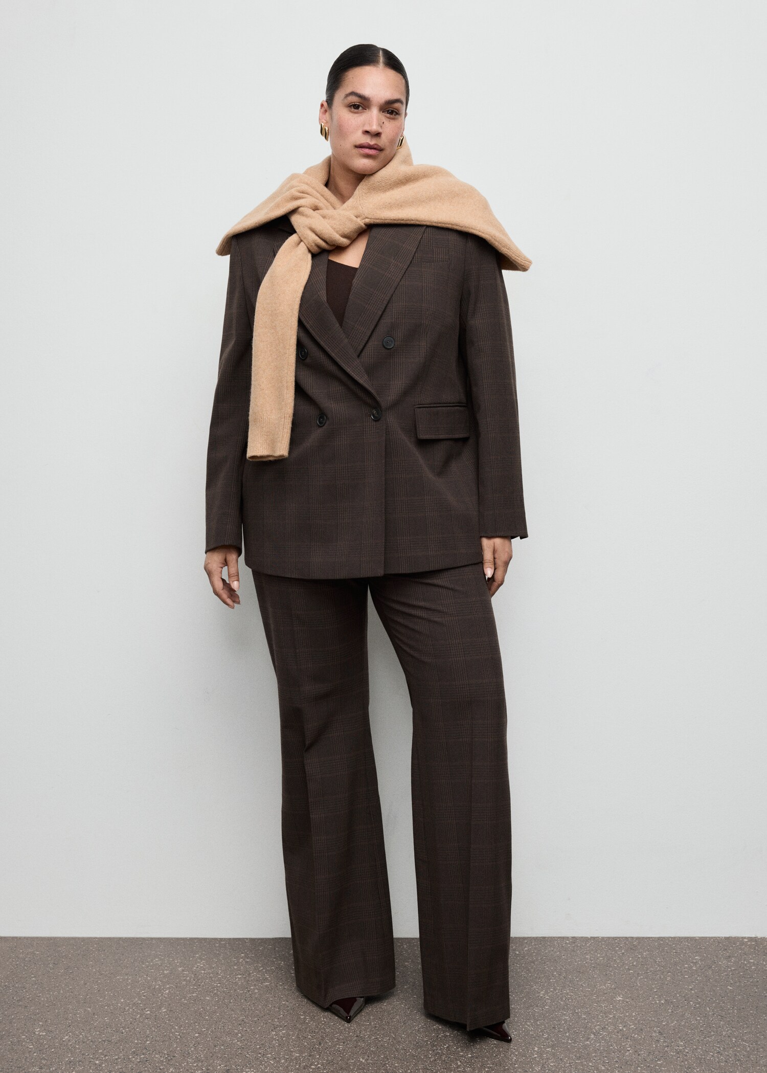 Check suit trousers - Details of the article 3