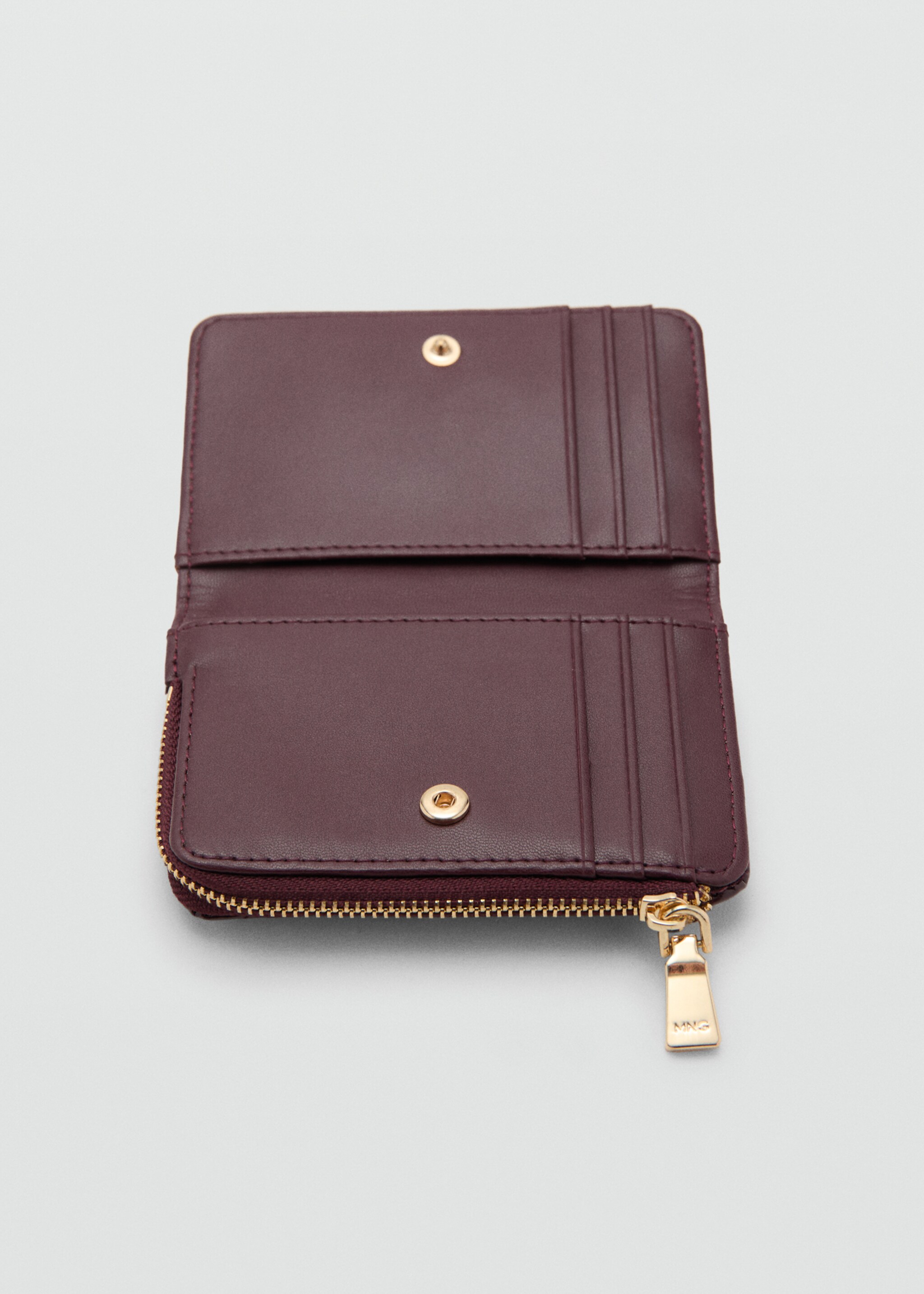 Petit portefeuille matelassé - Détail de l'article 1, Bordeaux. Ref: 27031333-00.