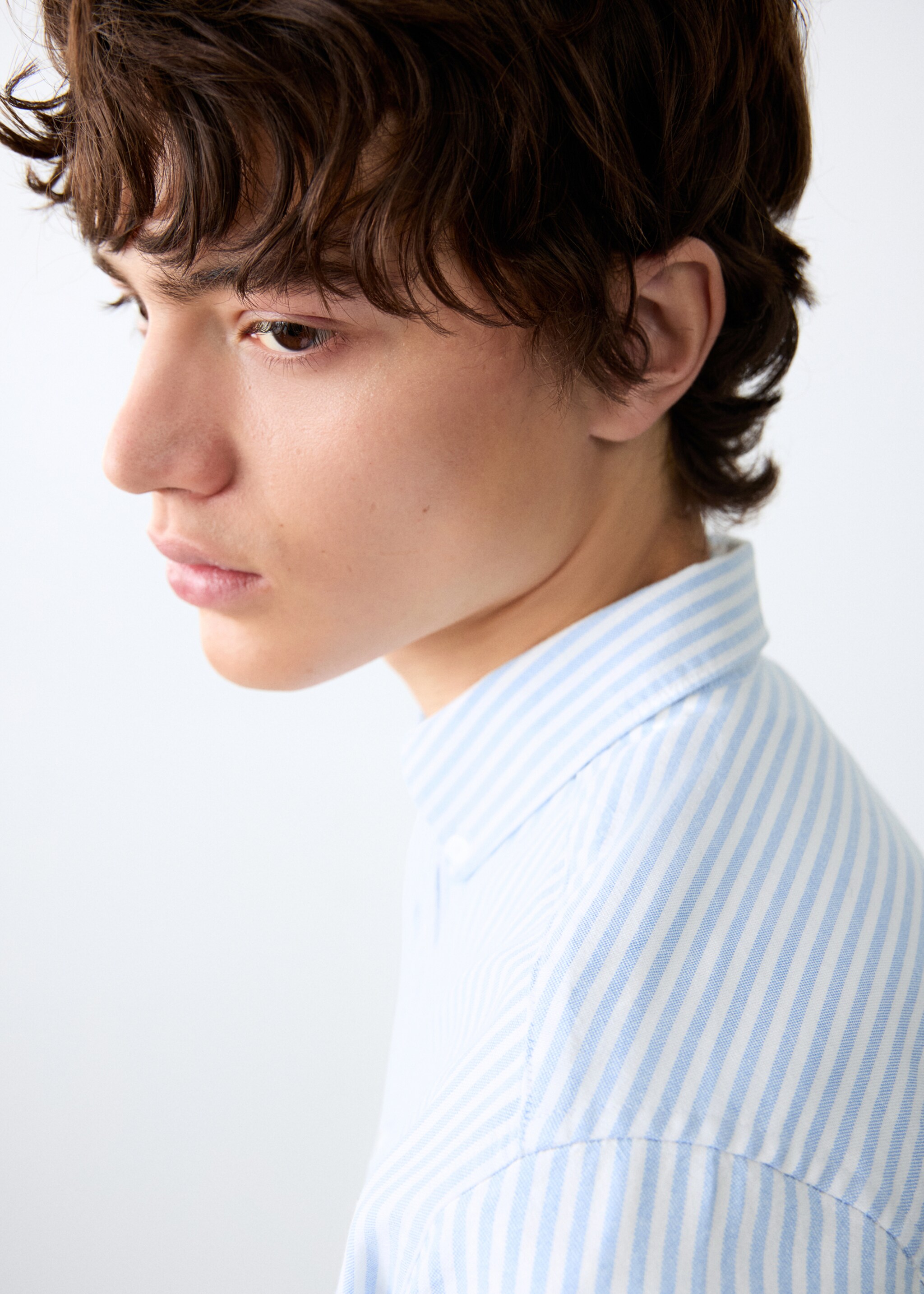 Shirt oxfords - Details of the article 1, Sky Blue. Ref: 27031512-00.