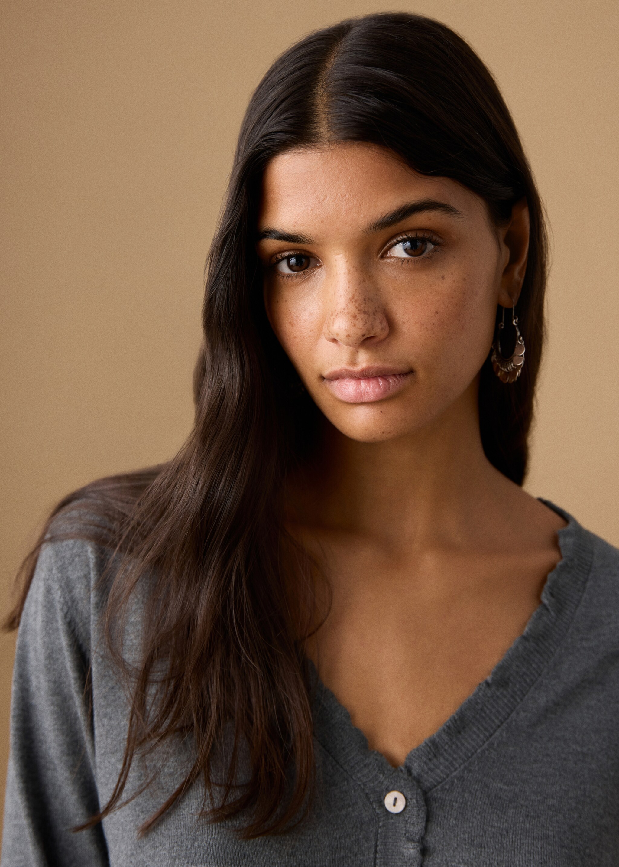 Cardigan maille volants - Détail de l'article 1, Gris chiné moyen. Ref: 27031514-00.