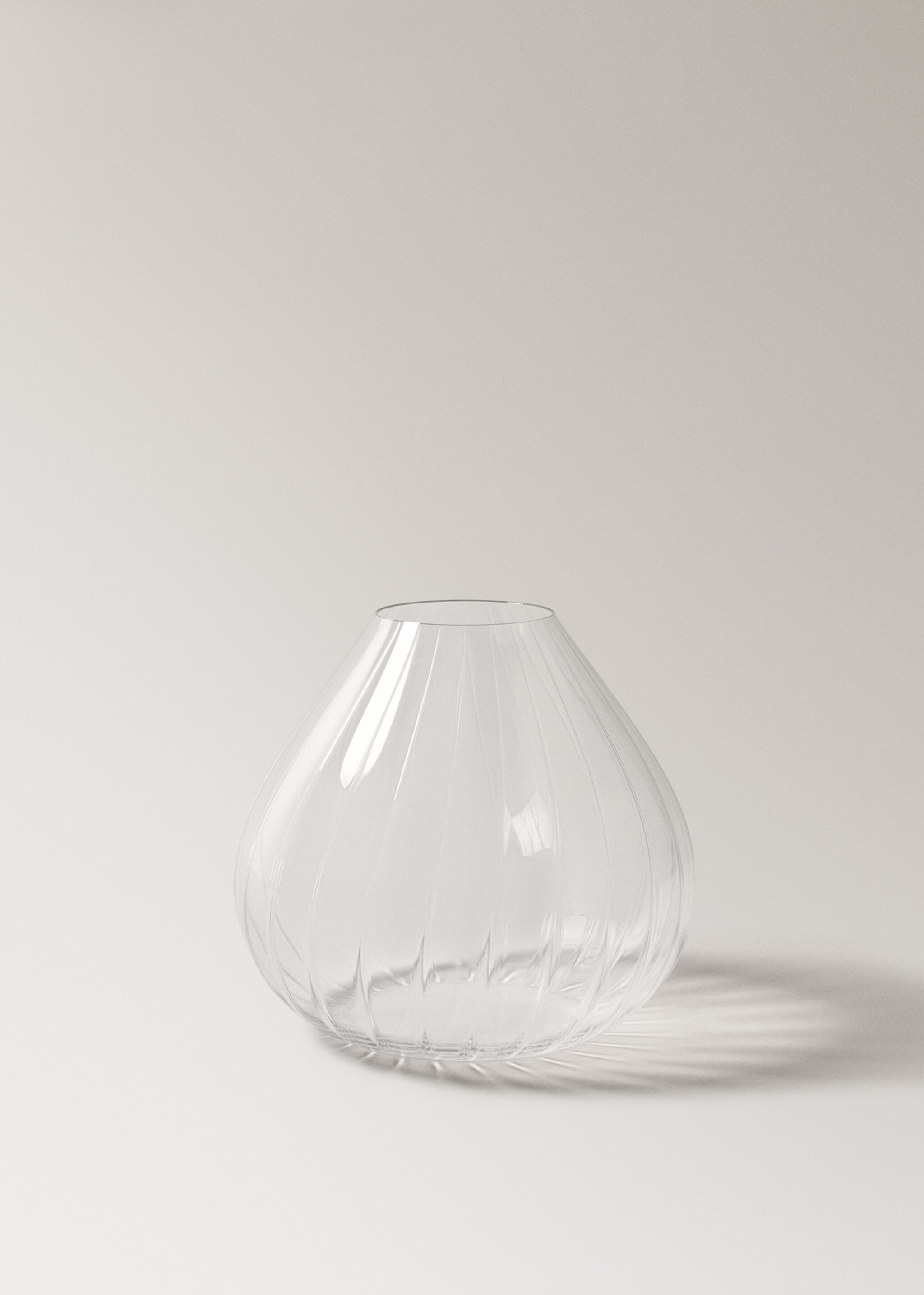Låg vas i kristallin - Artikel utan modell, Isgrå. Ref: 27031520-00.