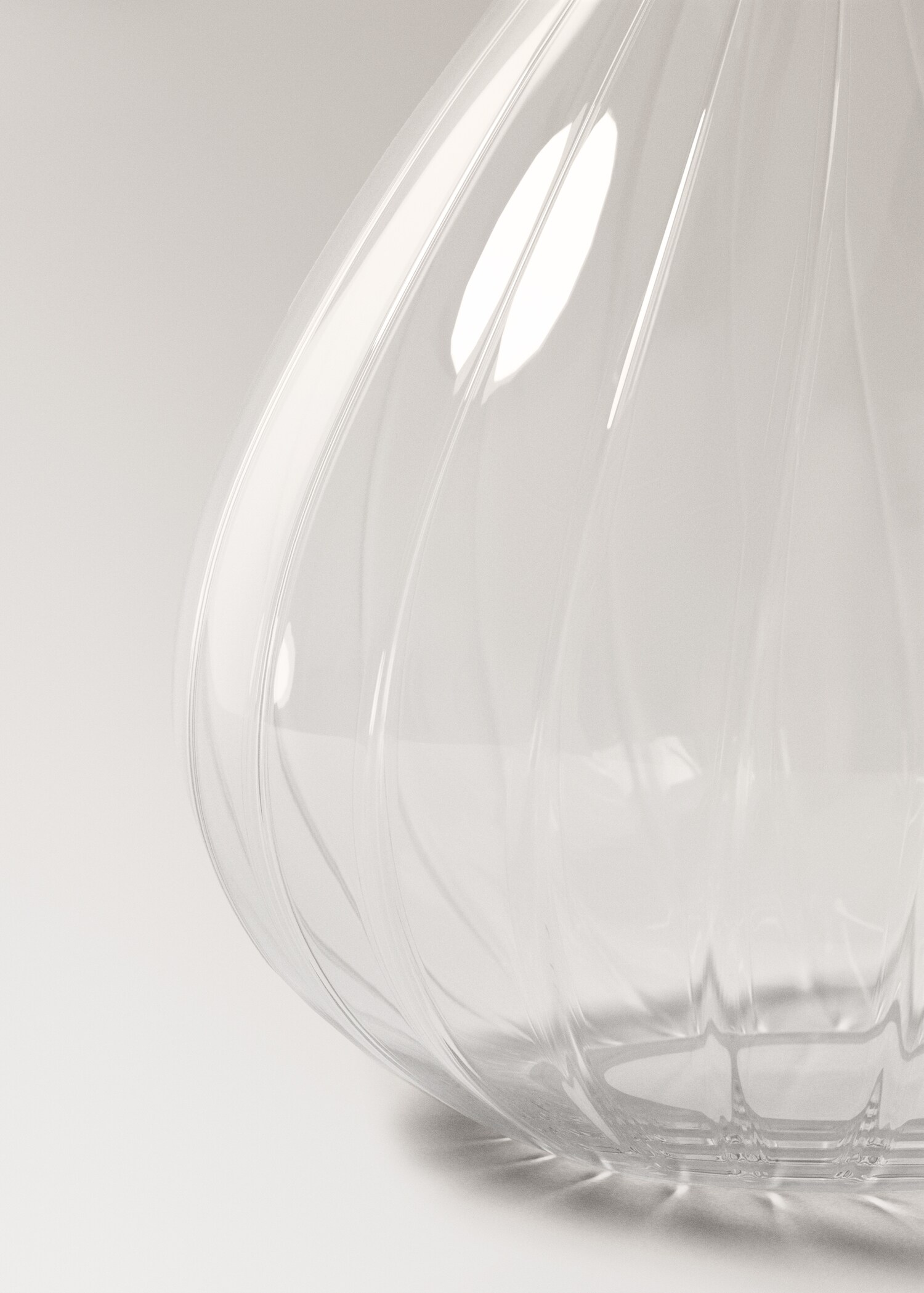 Låg vas i kristallin - Detaljer om artikeln 1