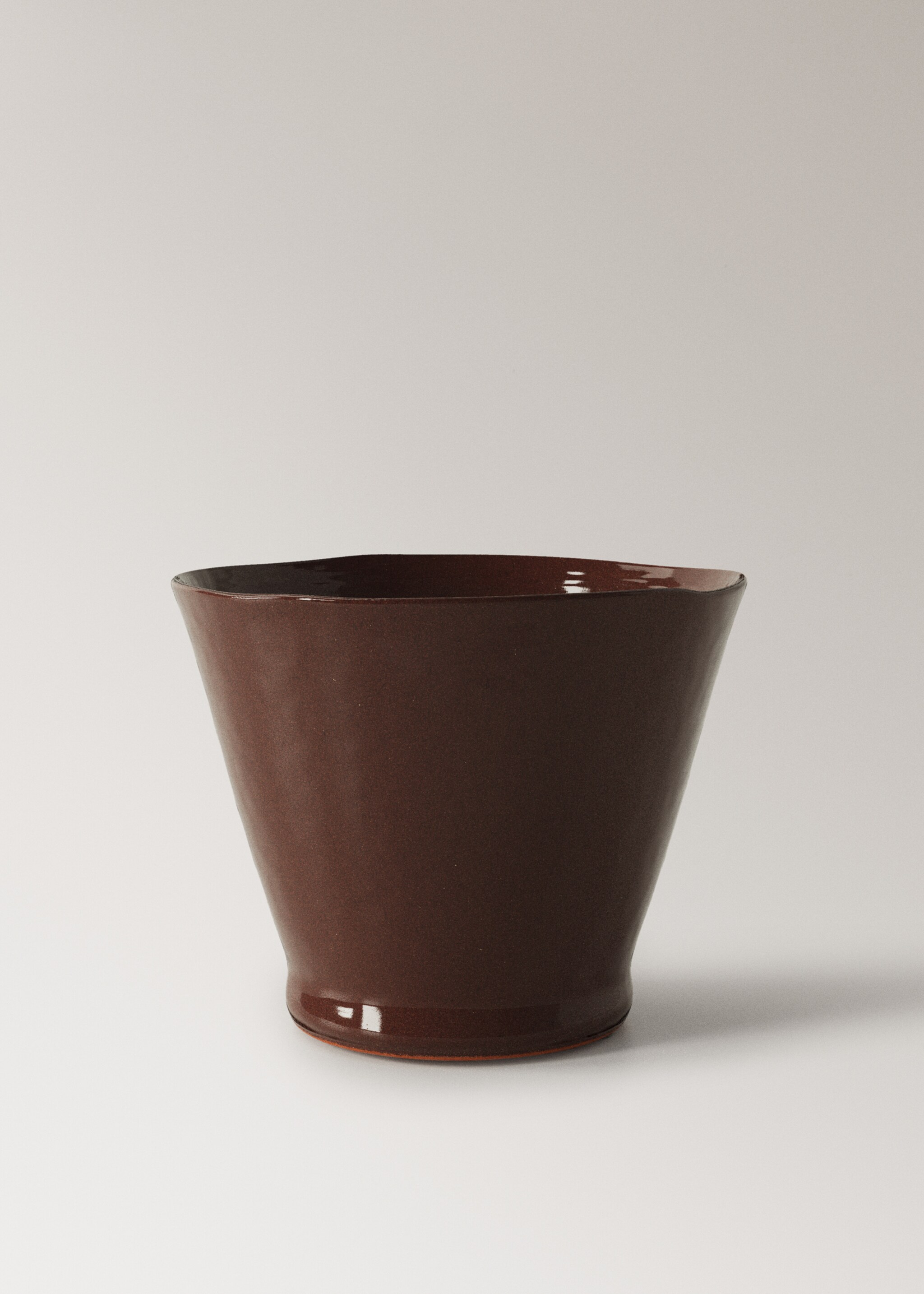 Medium irregular terracotta plant pot - Article without model, Burnt Orange. Ref: 27031521-00.