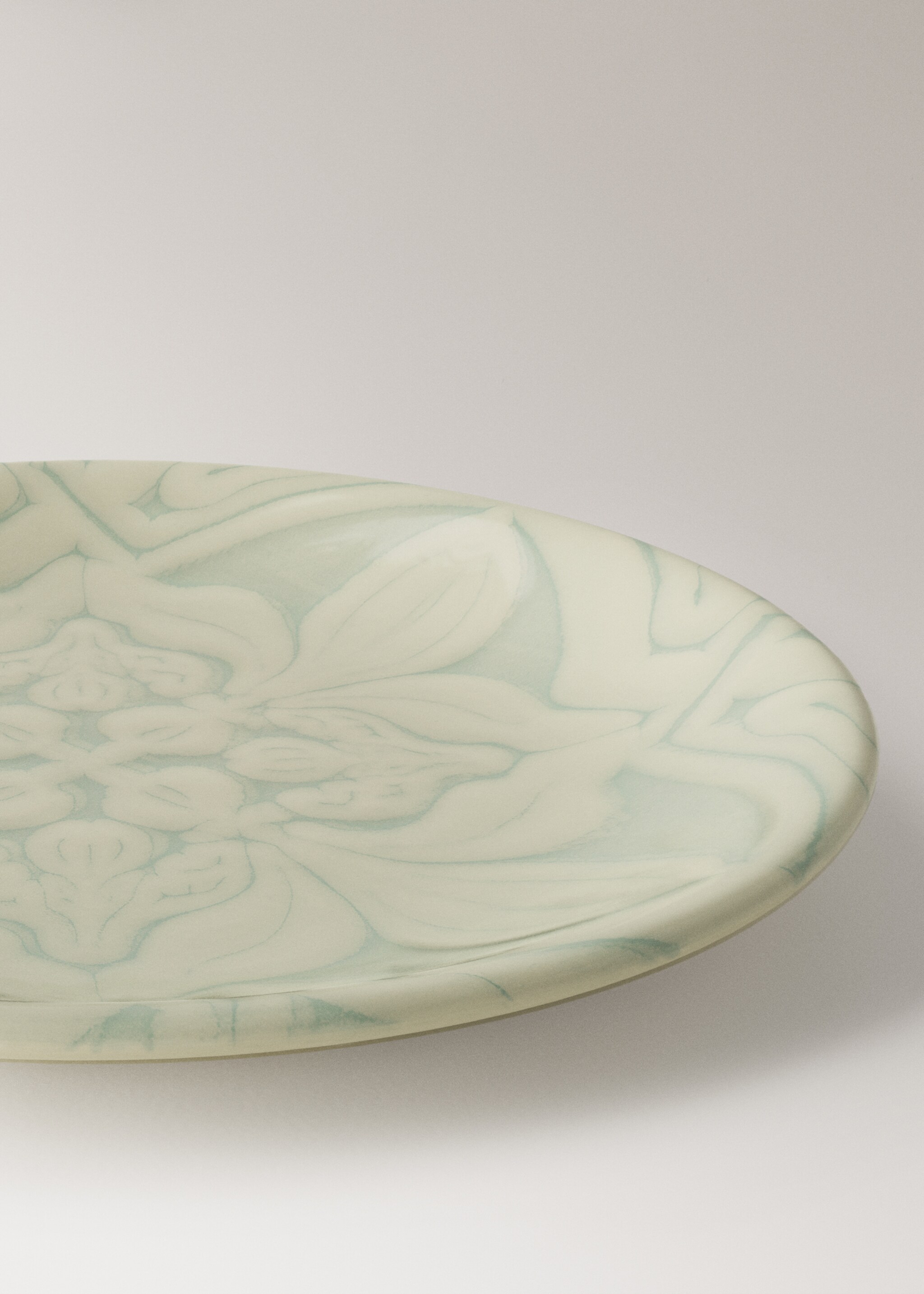 Assiette pain grès fleur - Détail de l'article 2, Vert pastel. Ref: 27031524-00.