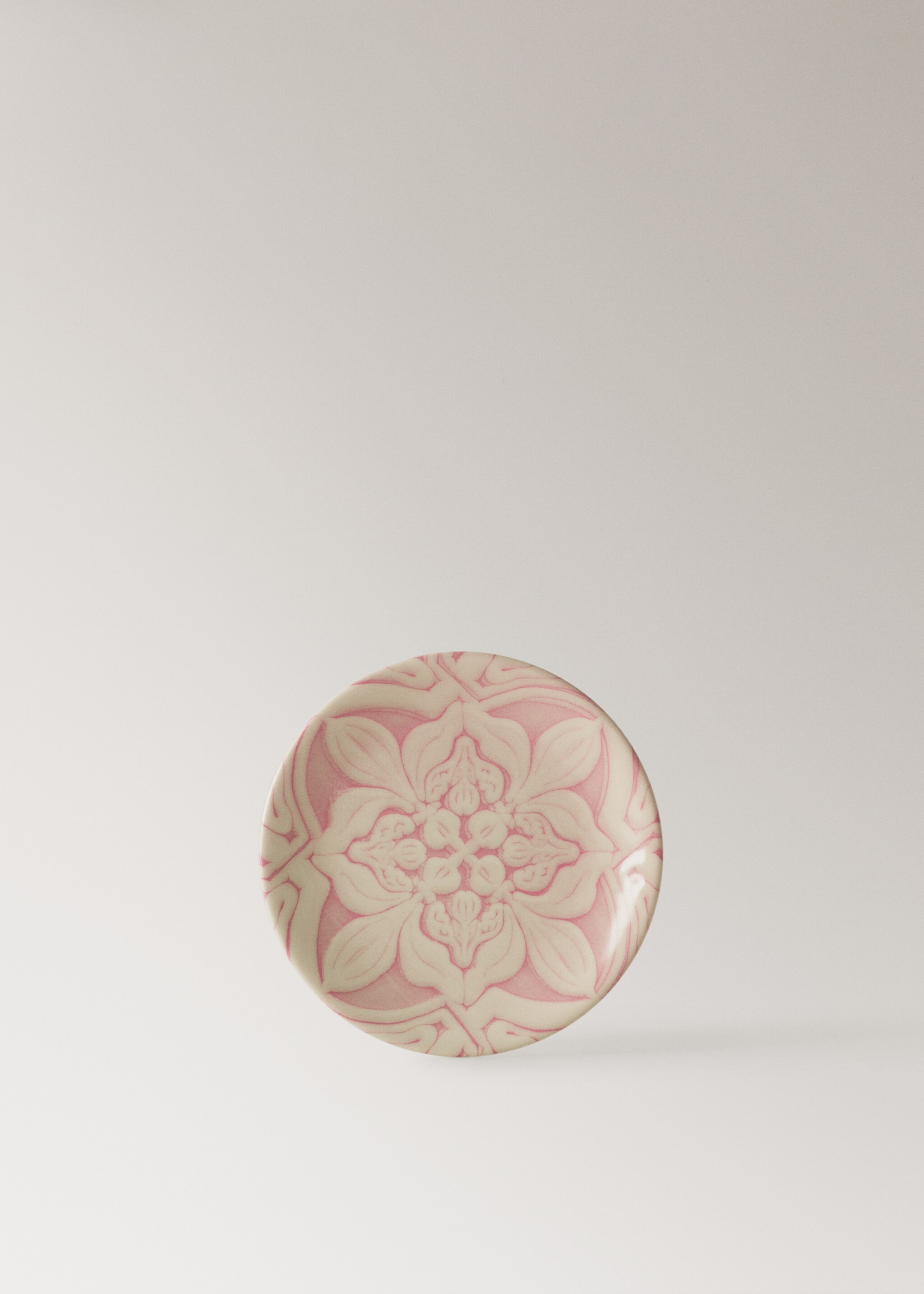 Assiette pain grès fleur - Article sans modèle, Rose pastel. Ref: 27031524-00.