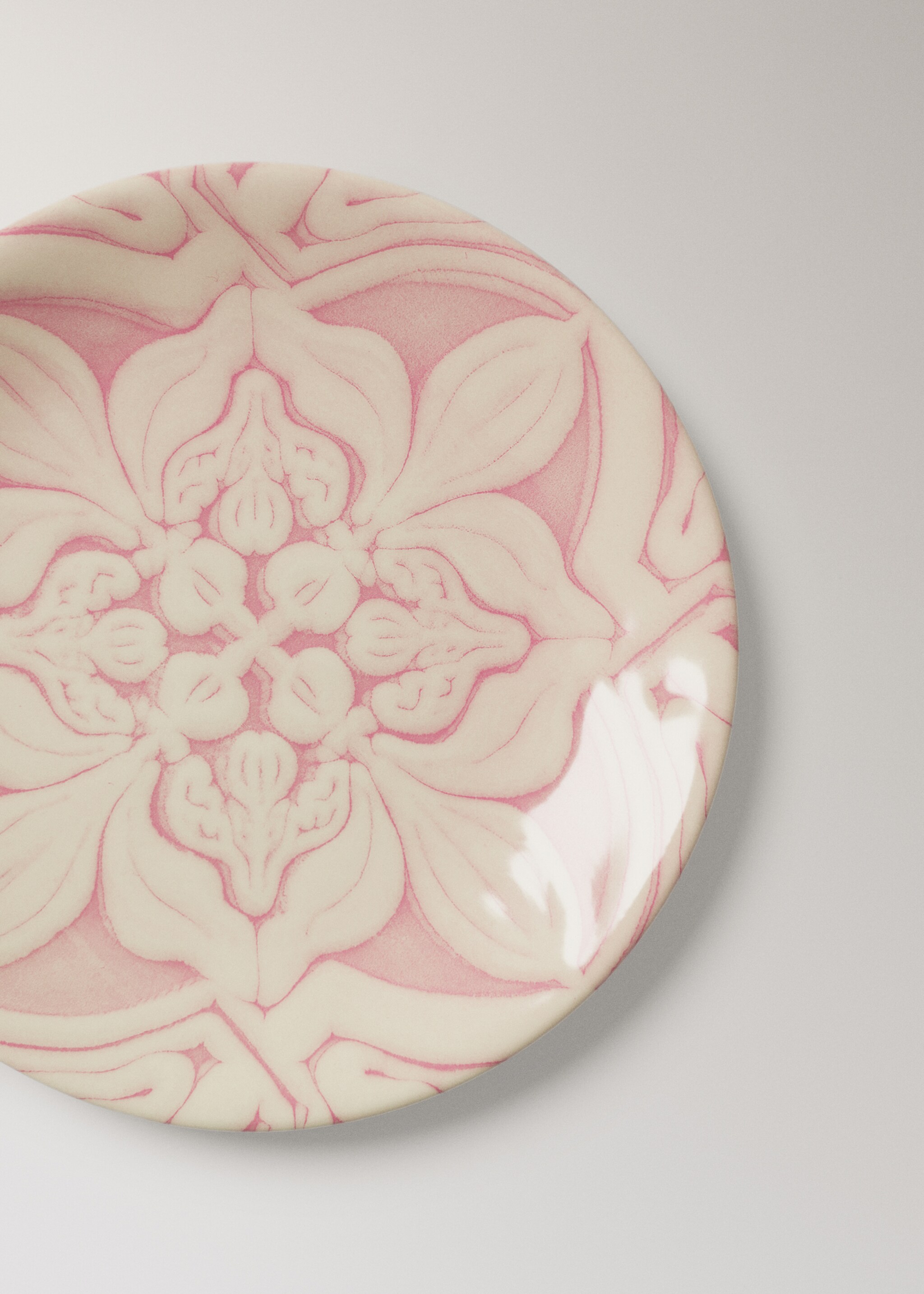 Assiette pain grès fleur - Détail de l'article 1, Rose pastel. Ref: 27031524-00.