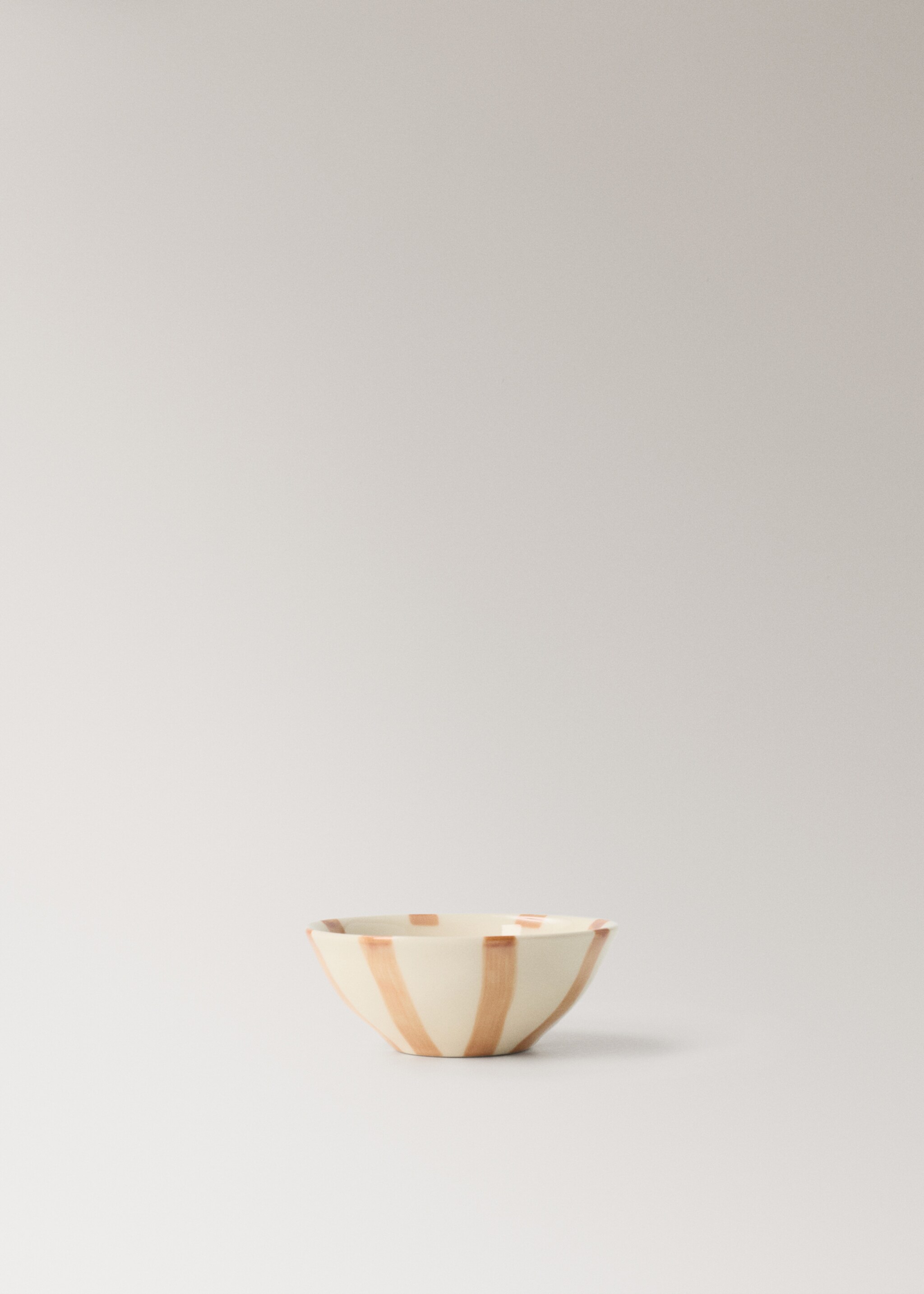Striped gres bowl - Article without model, Vanilla. Ref: 27031525-00.