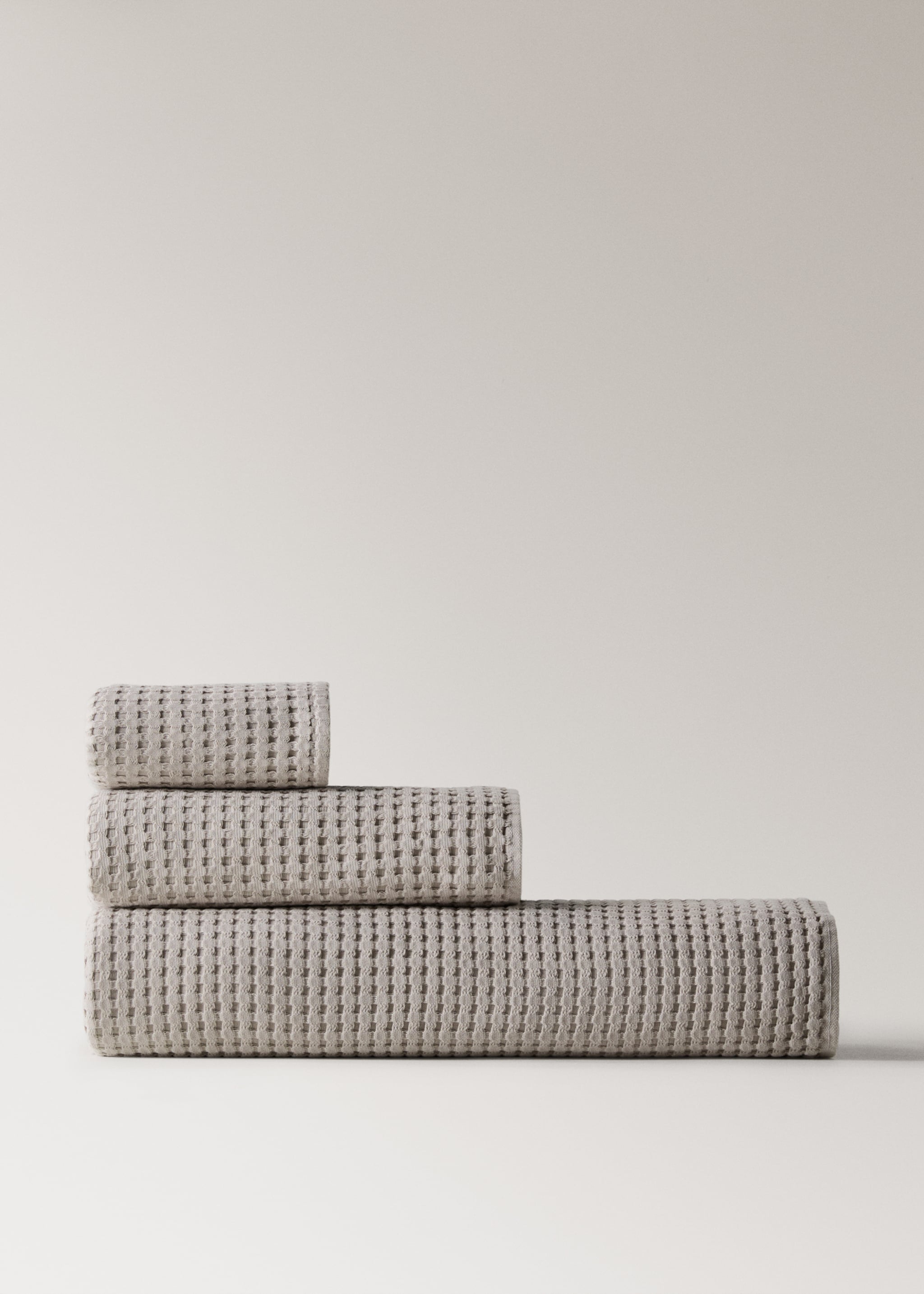 Πετσέτα χεριών βαμβακερή waffle - Προϊόν χωρίς μοντέλο, Γκρι Ανοιχτό/Παστελ. Ref: 27031530-00.