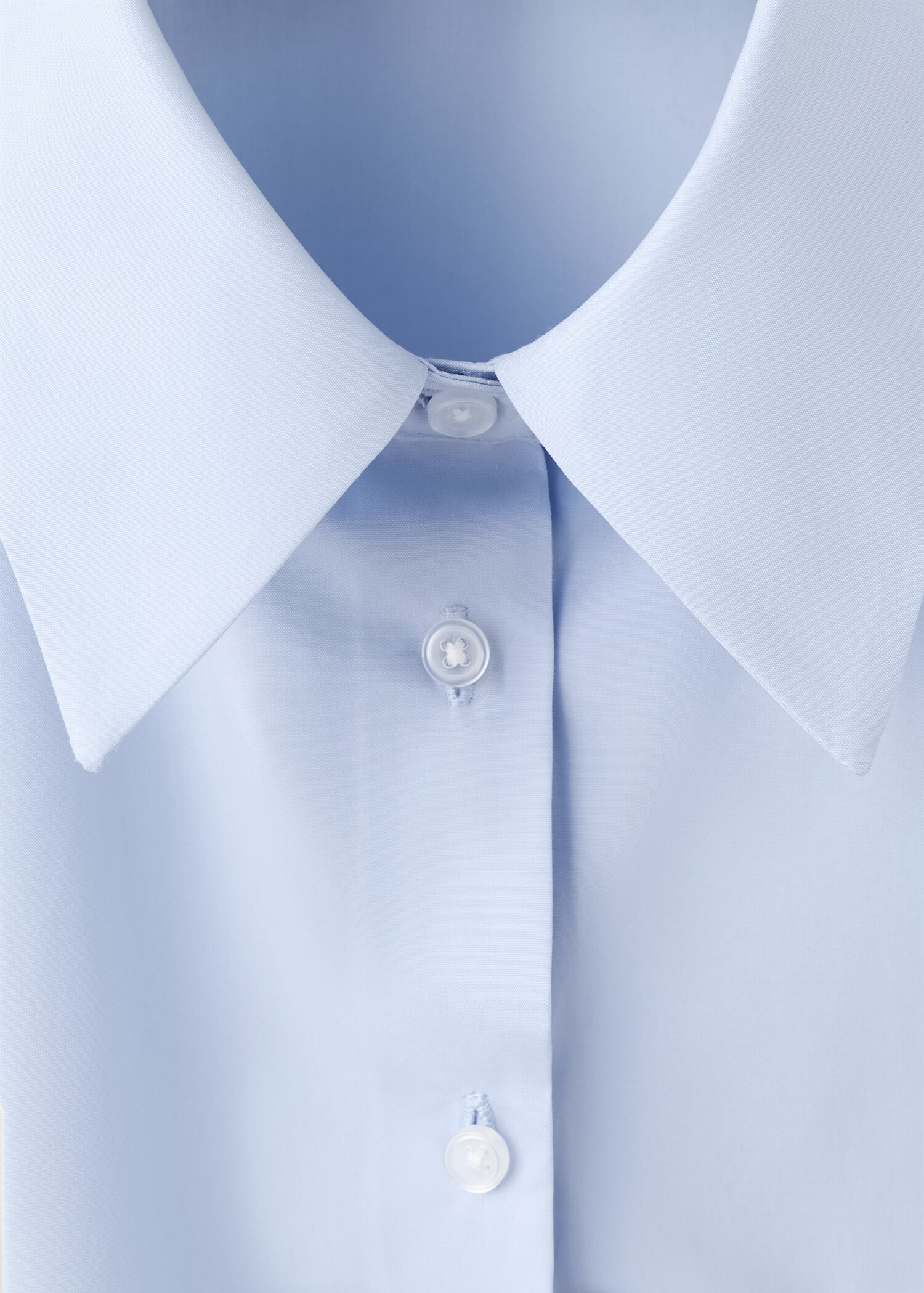 Cropped shirt with pocket - Details of the article 8