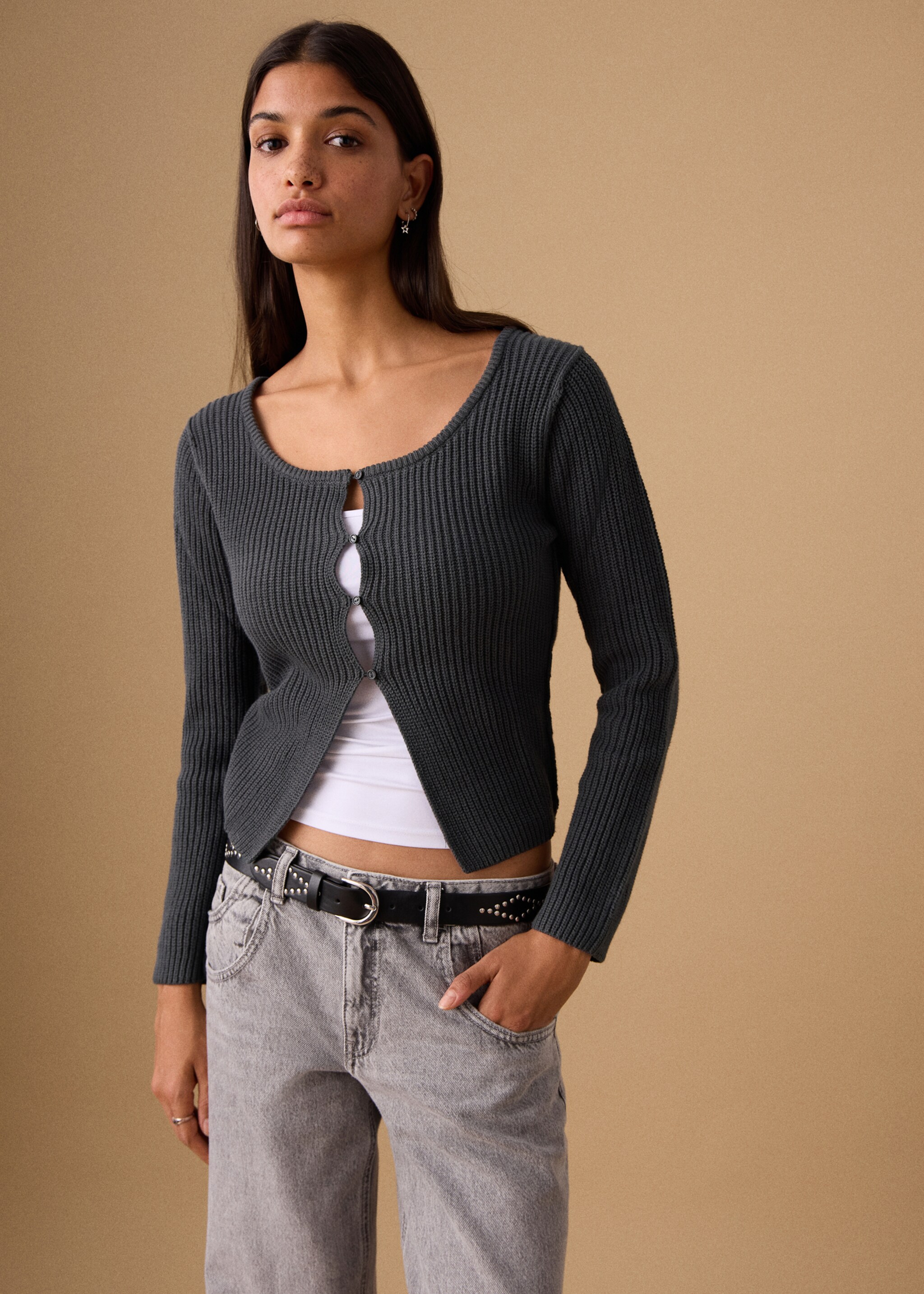 Knitted button cardigan - Medium plane, Charcoal. Ref: 27032543-00.