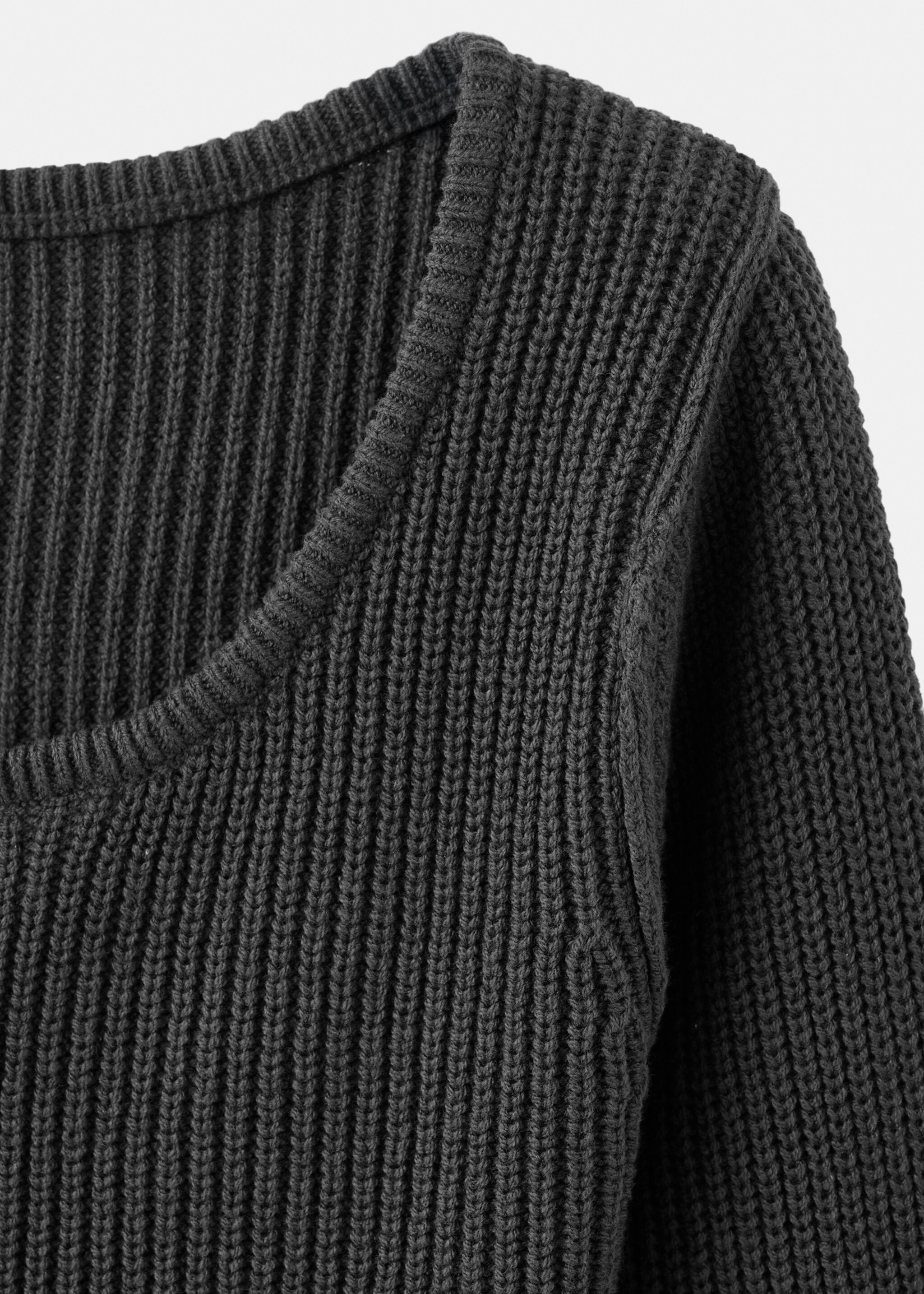 Knitted button cardigan - Details of the article 0, Charcoal. Ref: 27032543-00.