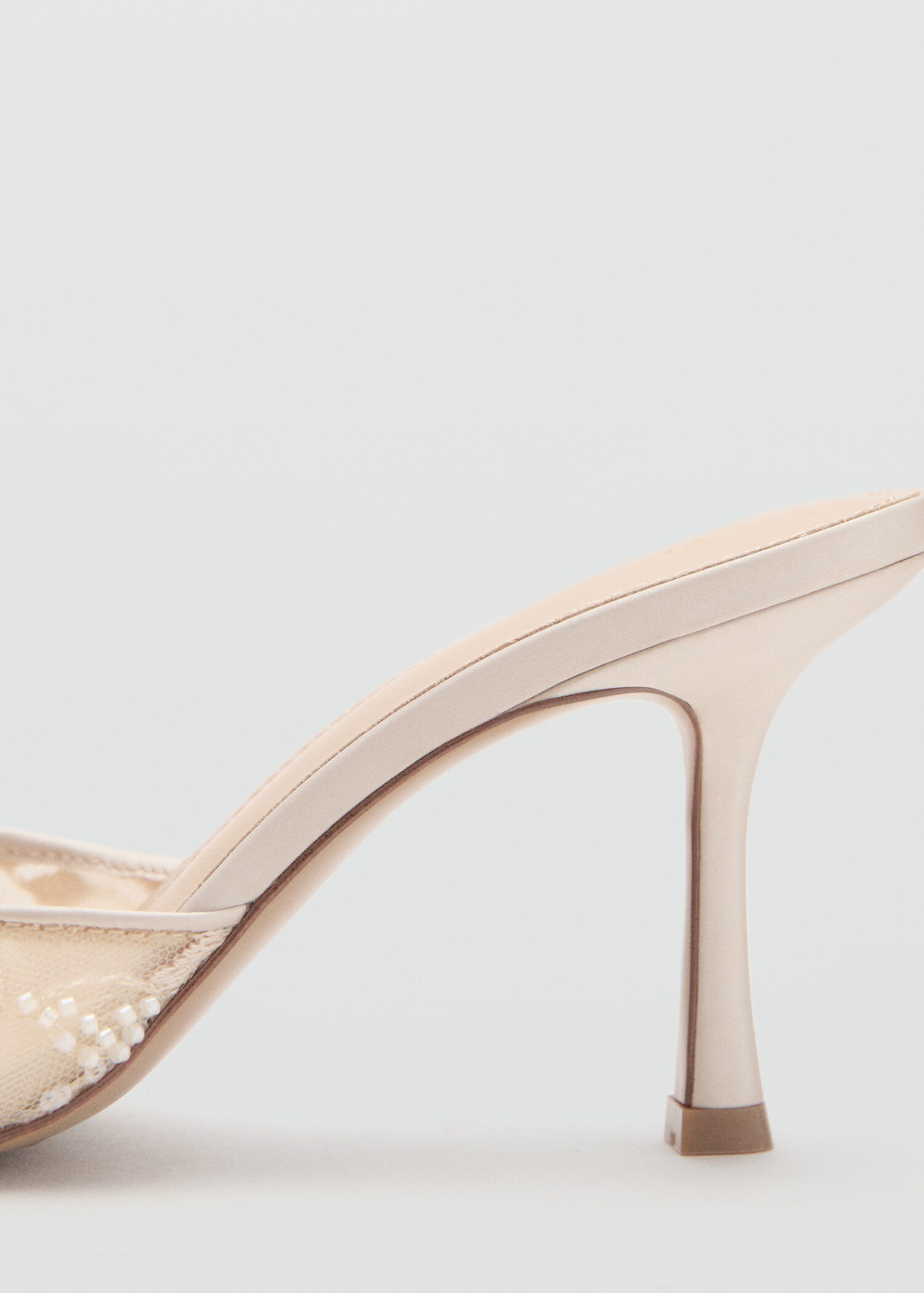 Lace heeled sandals - Details of the article 1