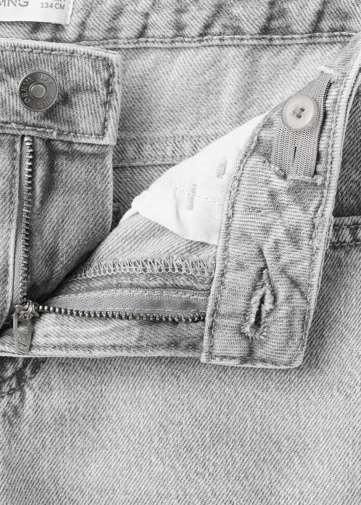 Balloon jeans - Details of the article 0