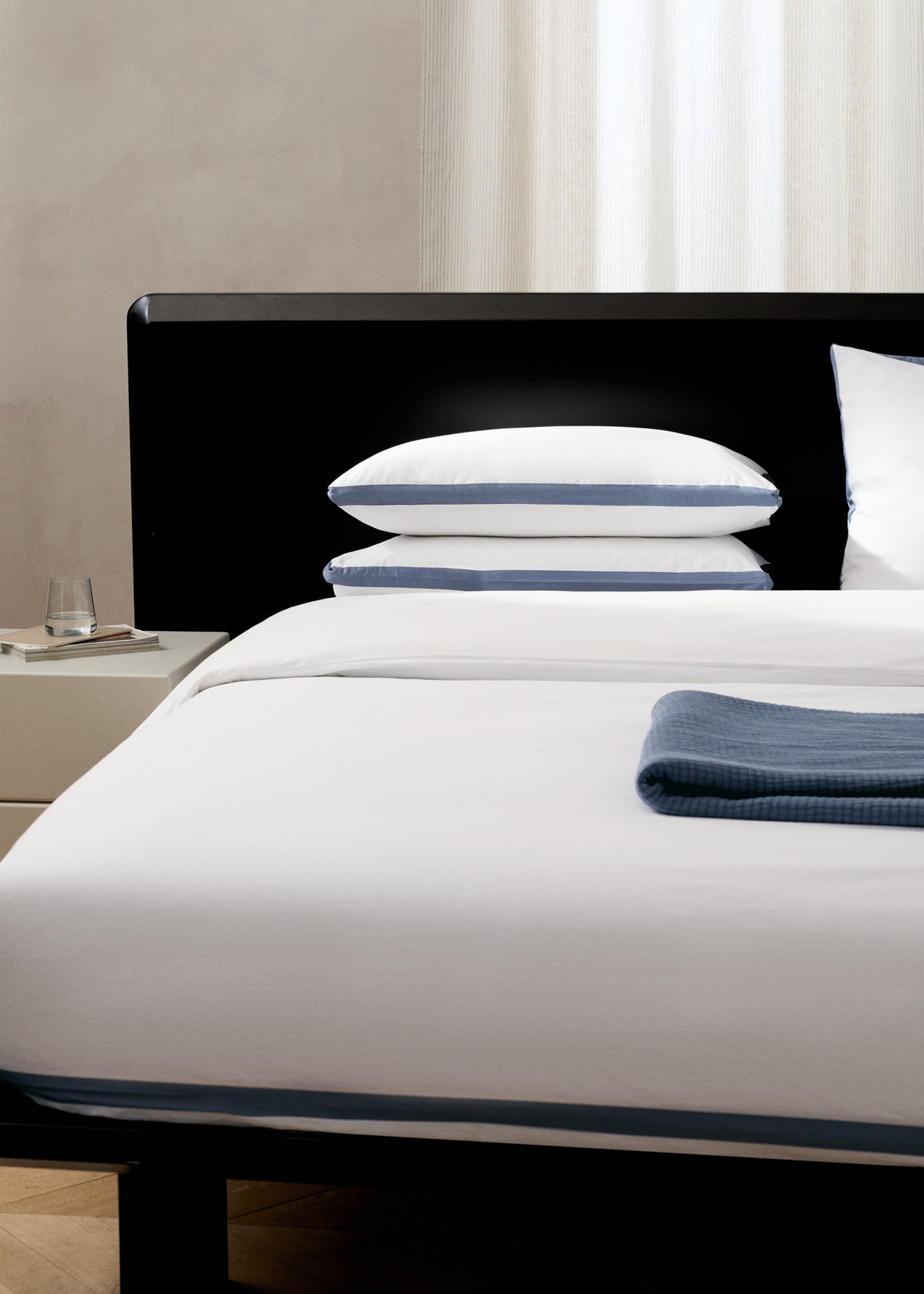 Percale cotton duvet cover 200 thread count satin edges Bed 180/200cm - Details of the article 7, Blue. Ref: 27032904-00.