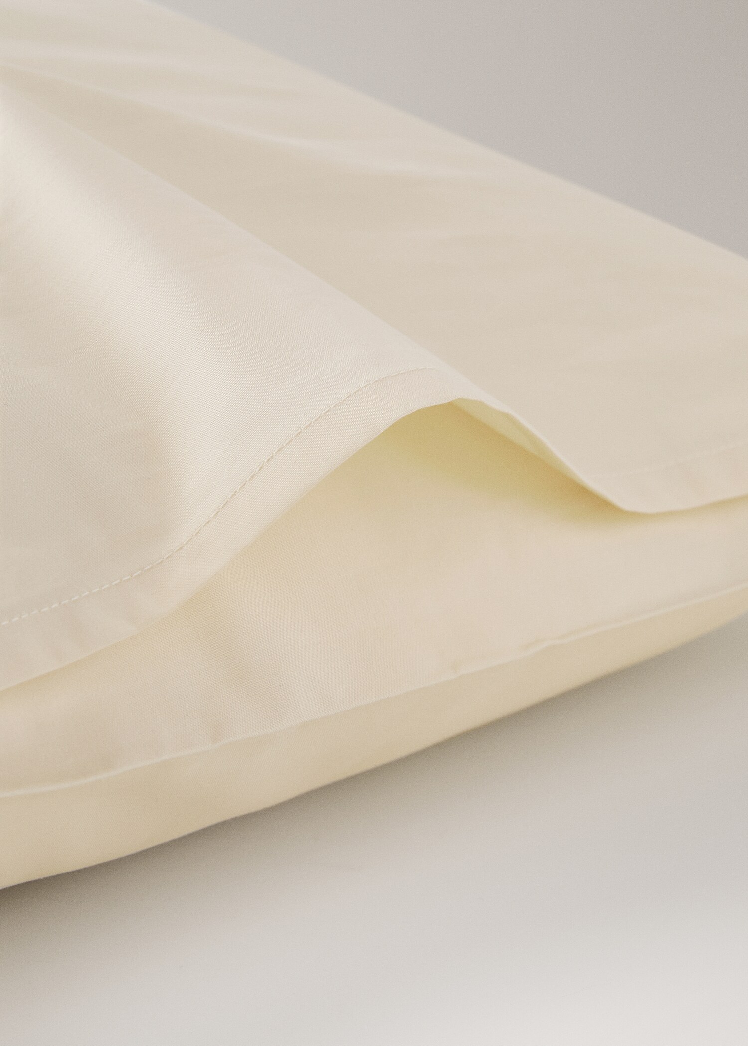 Two cotton percale pillowcases 60x60cm - Details of the article 1