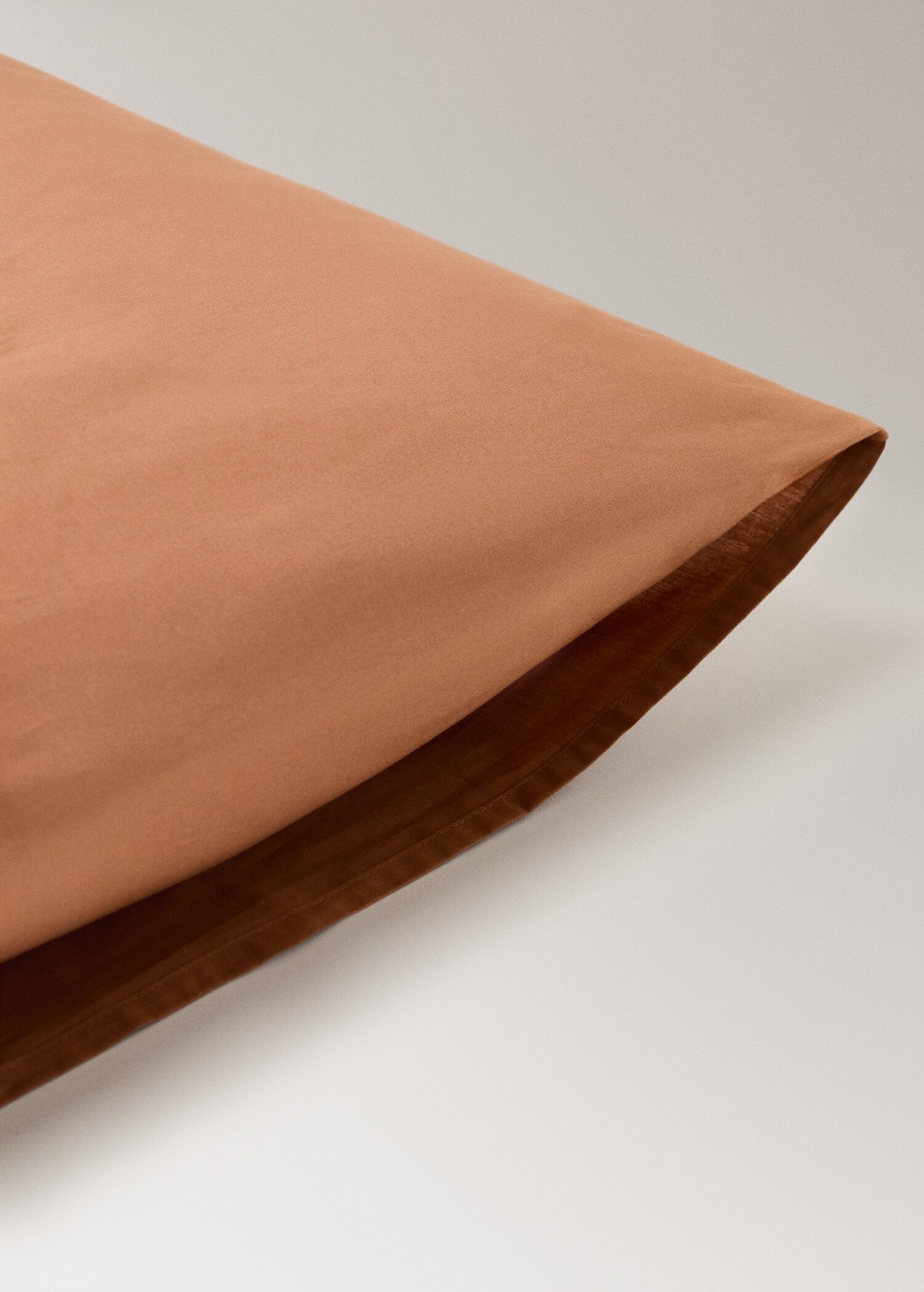 Two cotton percale pillowcases 60x60cm - Details of the article 1