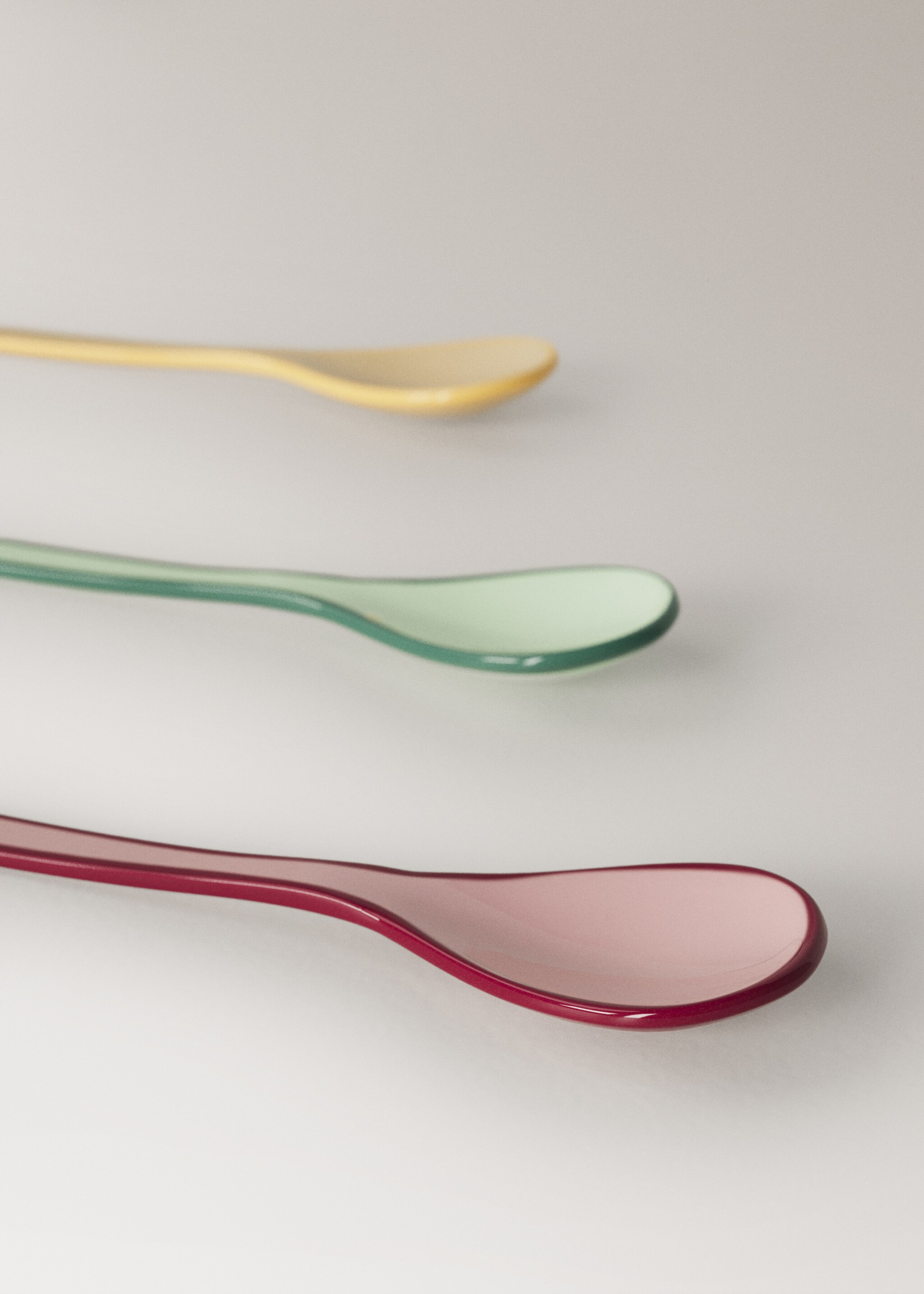 Pack of 6 colored stainless steel coffee spoons - Details of the article 1, Pastel Green. Ref: 27032919-00.