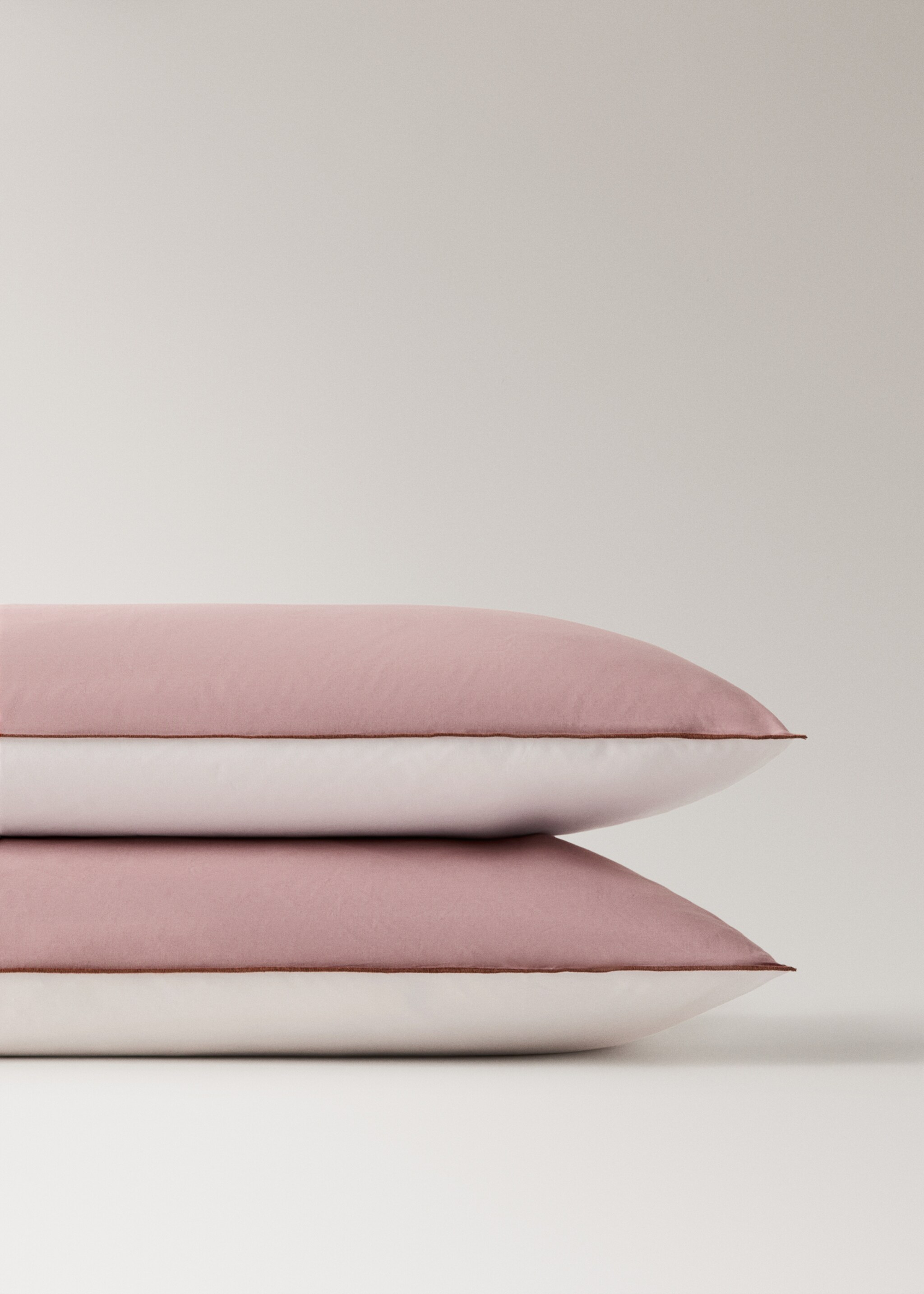 Two colorful cotton percale reversible pillowcases 50 x 75 cm - Details of the article 3, Pink. Ref: 27032920-00.