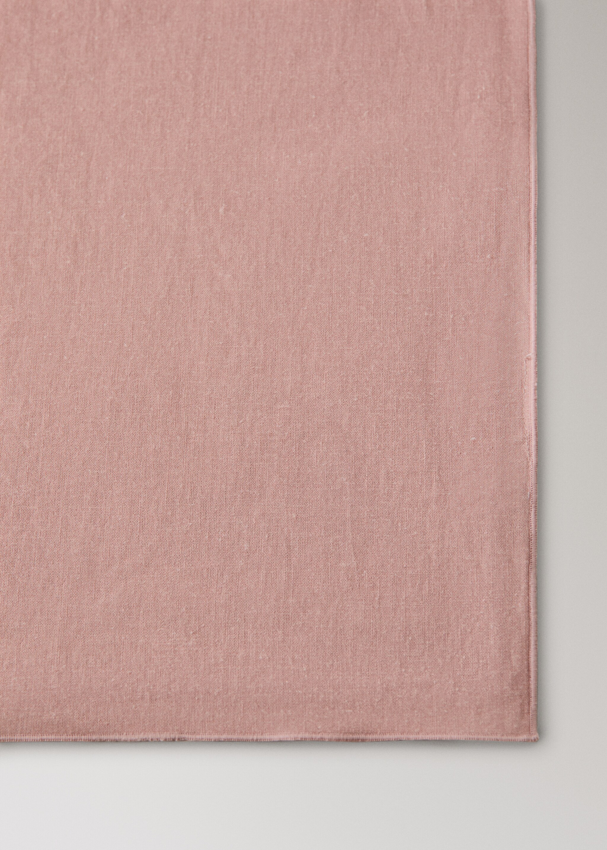 Ombre cotton linen tablecloth design for 6 to 8 guests - Details of the article 2, Pink. Ref: 27033277-00.