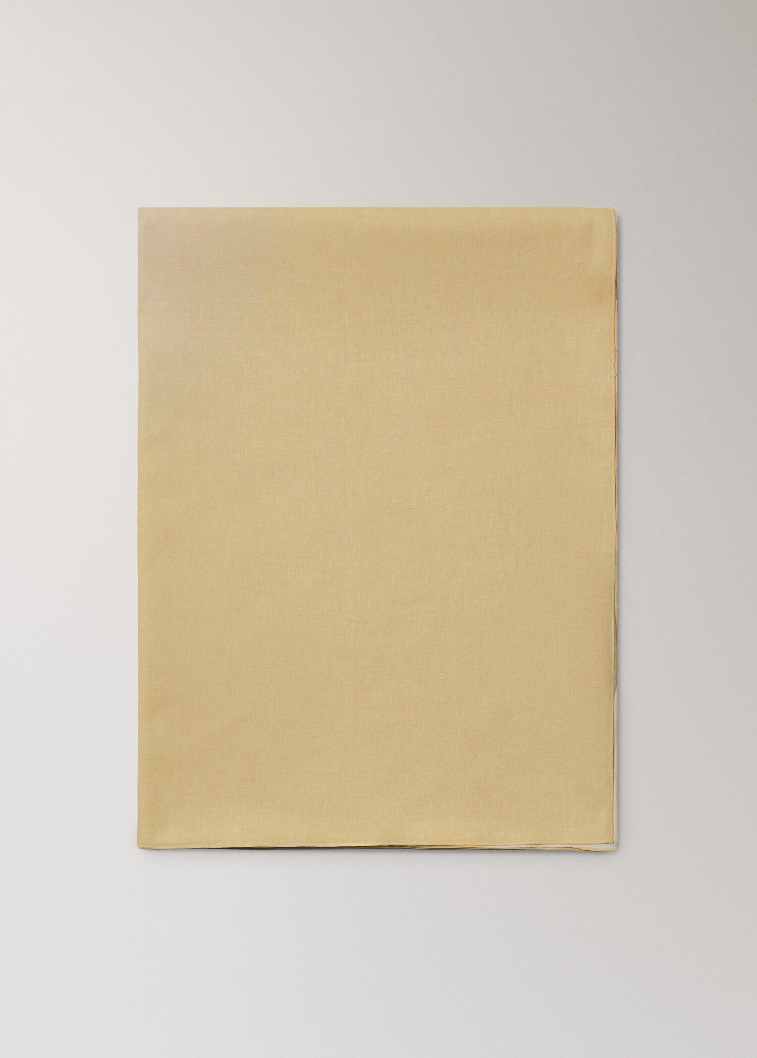 Ombre cotton linen tablecloth design for 8 to 10 guests - Article without model