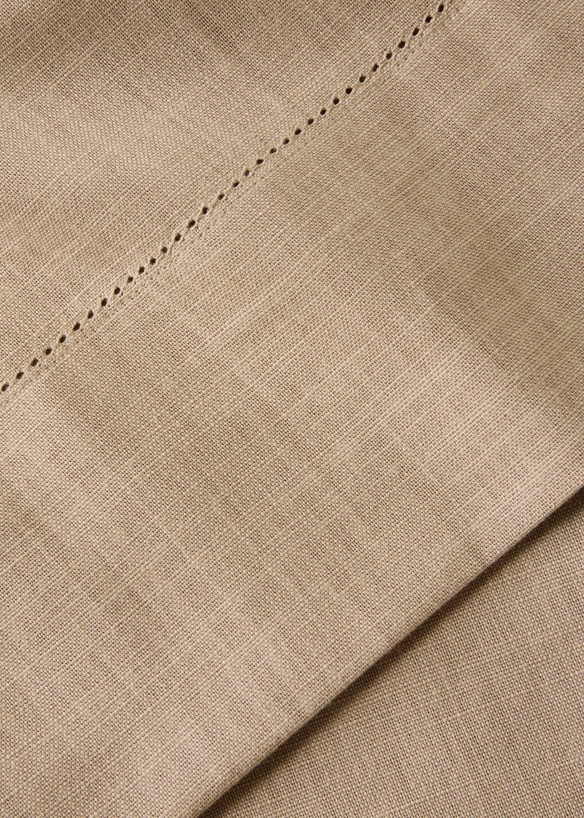 Cotton tablecloth with hemstitch detail for 6 to 8 guests - Details of the article 1, Peach. Ref: 27033280-00.