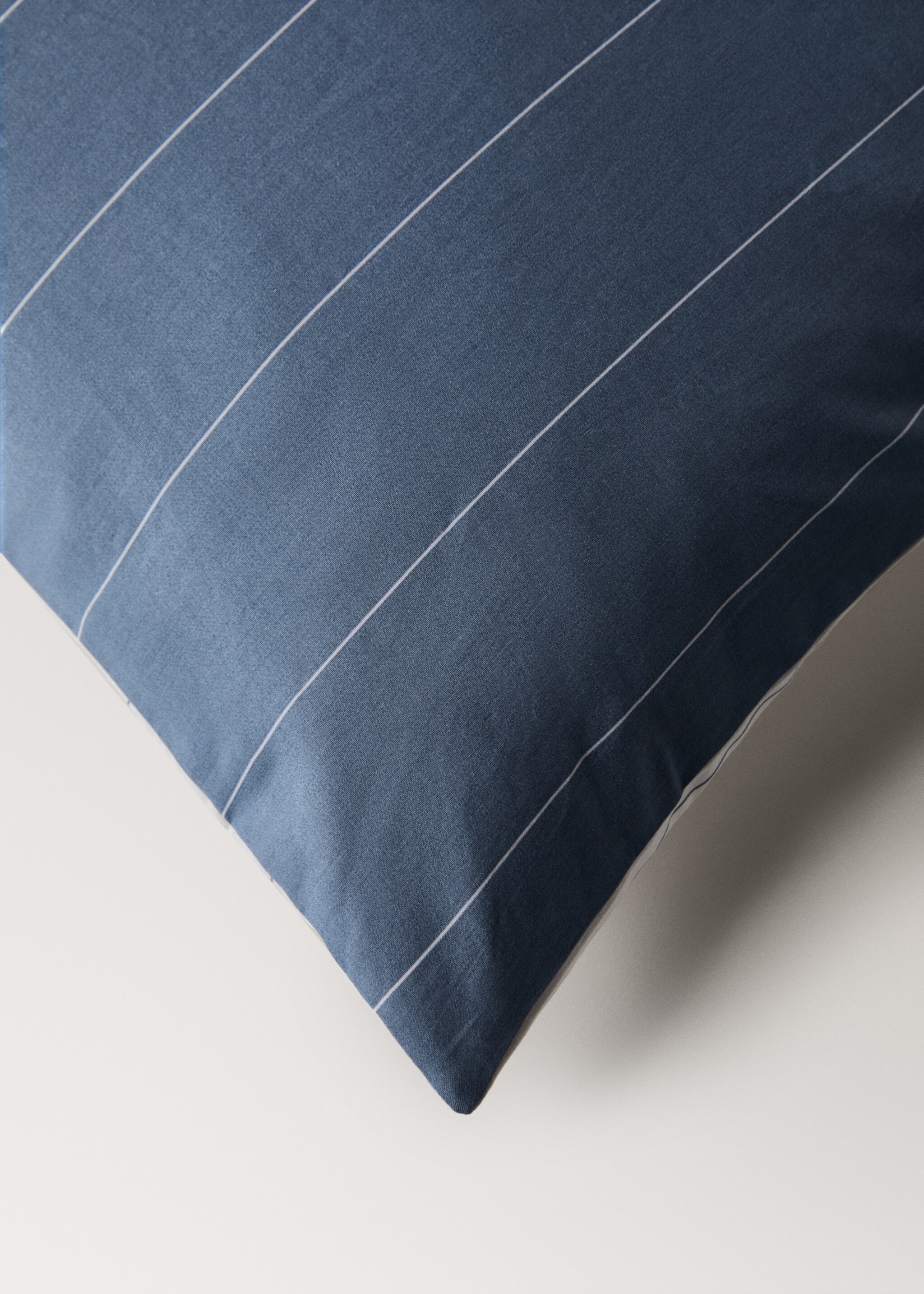 100% cotton reversible striped duvet cover for 135/140 cm bed - Details of the article 3, Blue. Ref: 27033288-00.