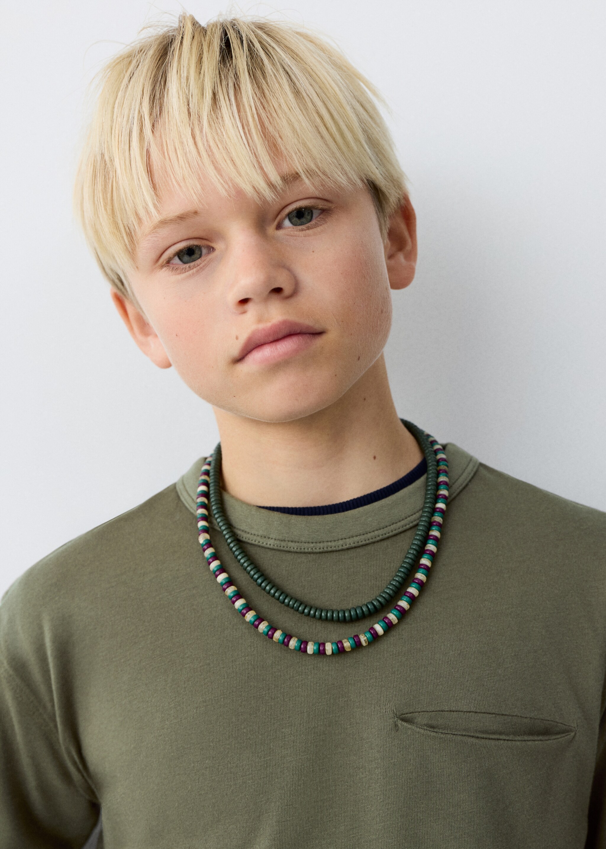 T-shirt i bomull med fickdetalj - Bild av mittparti, Khaki. Ref: 27033292-00.