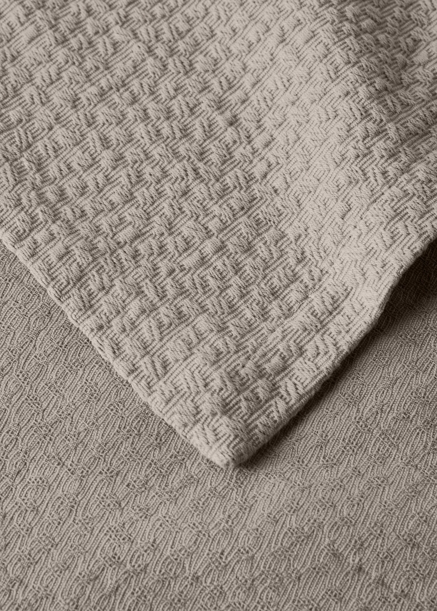 Jacquard cotton textured bedspread for 180/200 cm bed - Details of the article 1