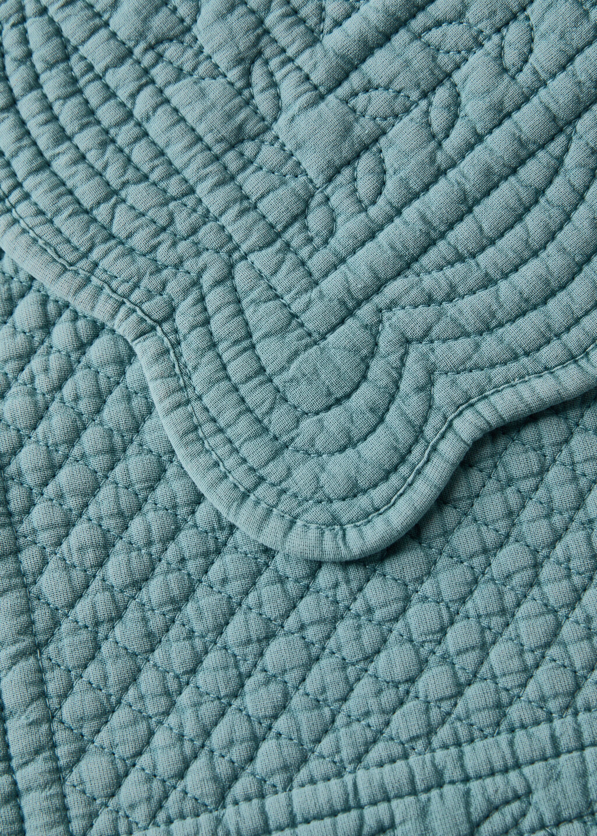 Quilted placemat with rectangular wave effect design - Details of the article 1, Blue. Ref: 27033304-00.