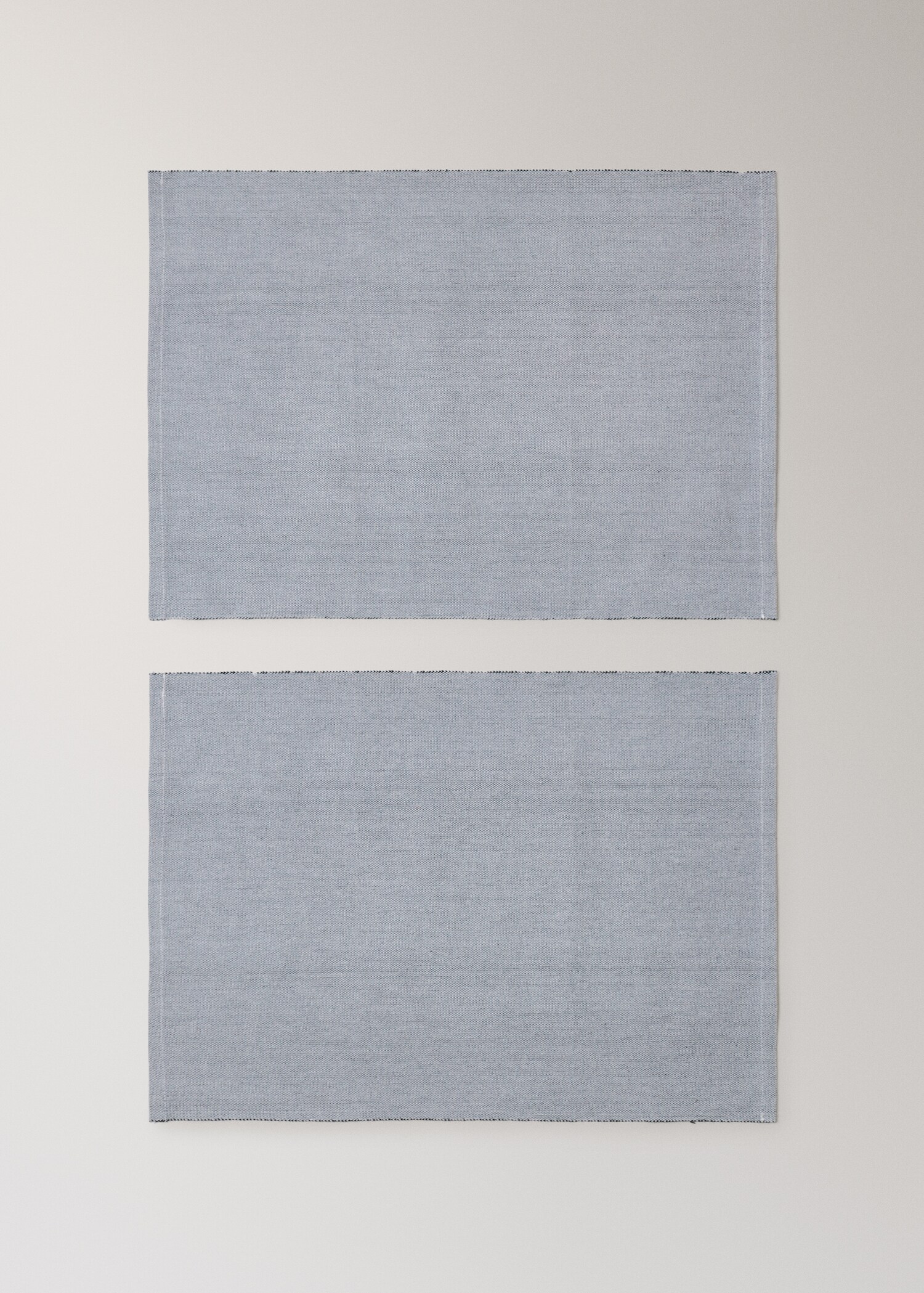 Cotton chambray table mats - Article without model