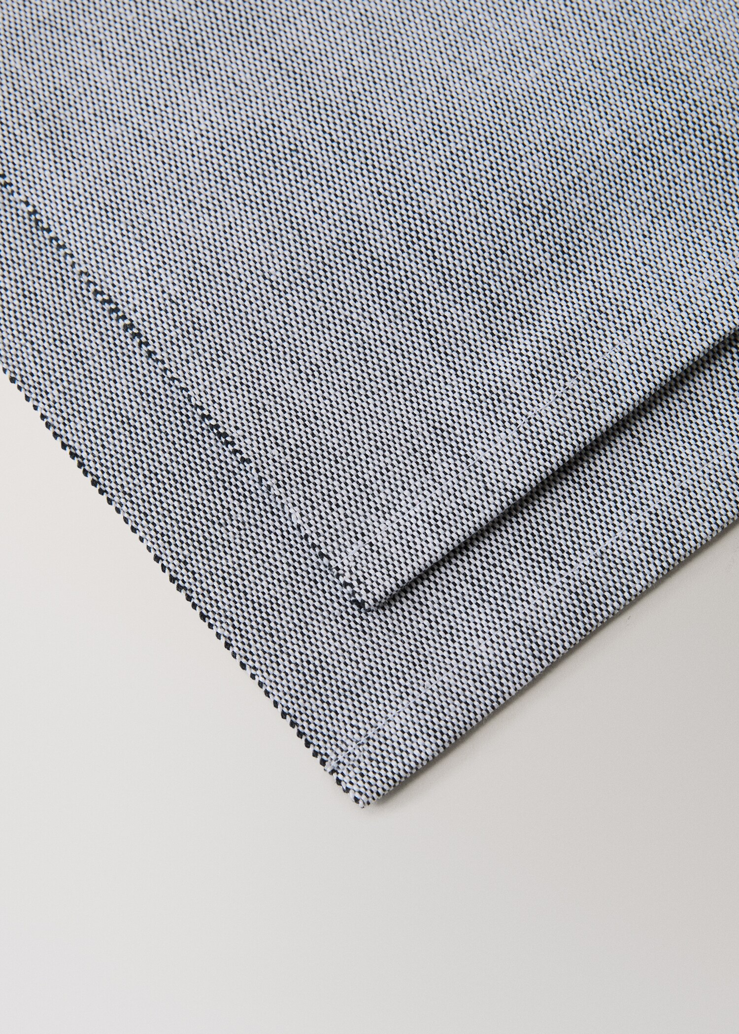 Cotton chambray table mats - Details of the article 2