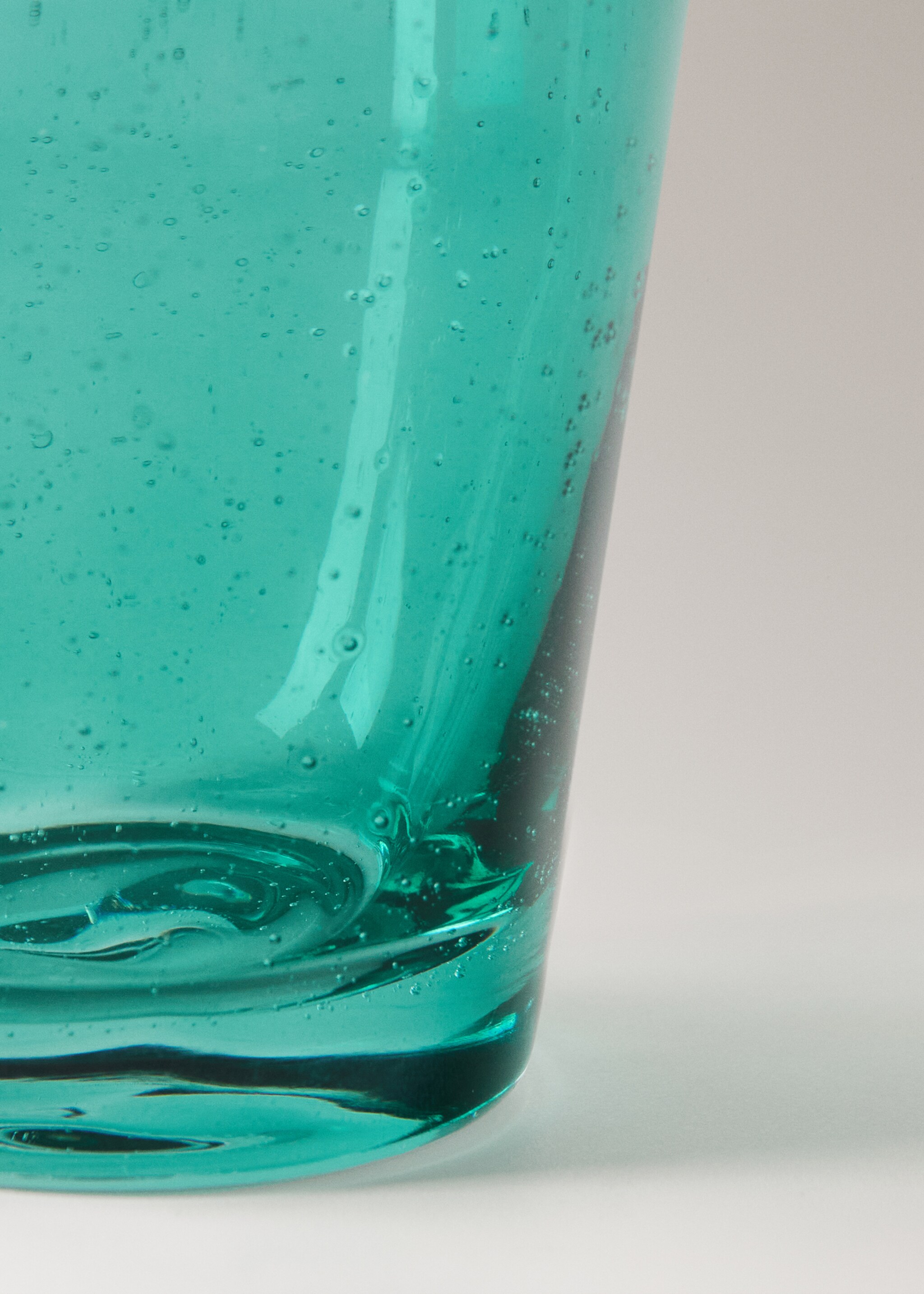Coloured bubble glass vase - Details of the article 2, Petrol Blue. Ref: 27033314-00.