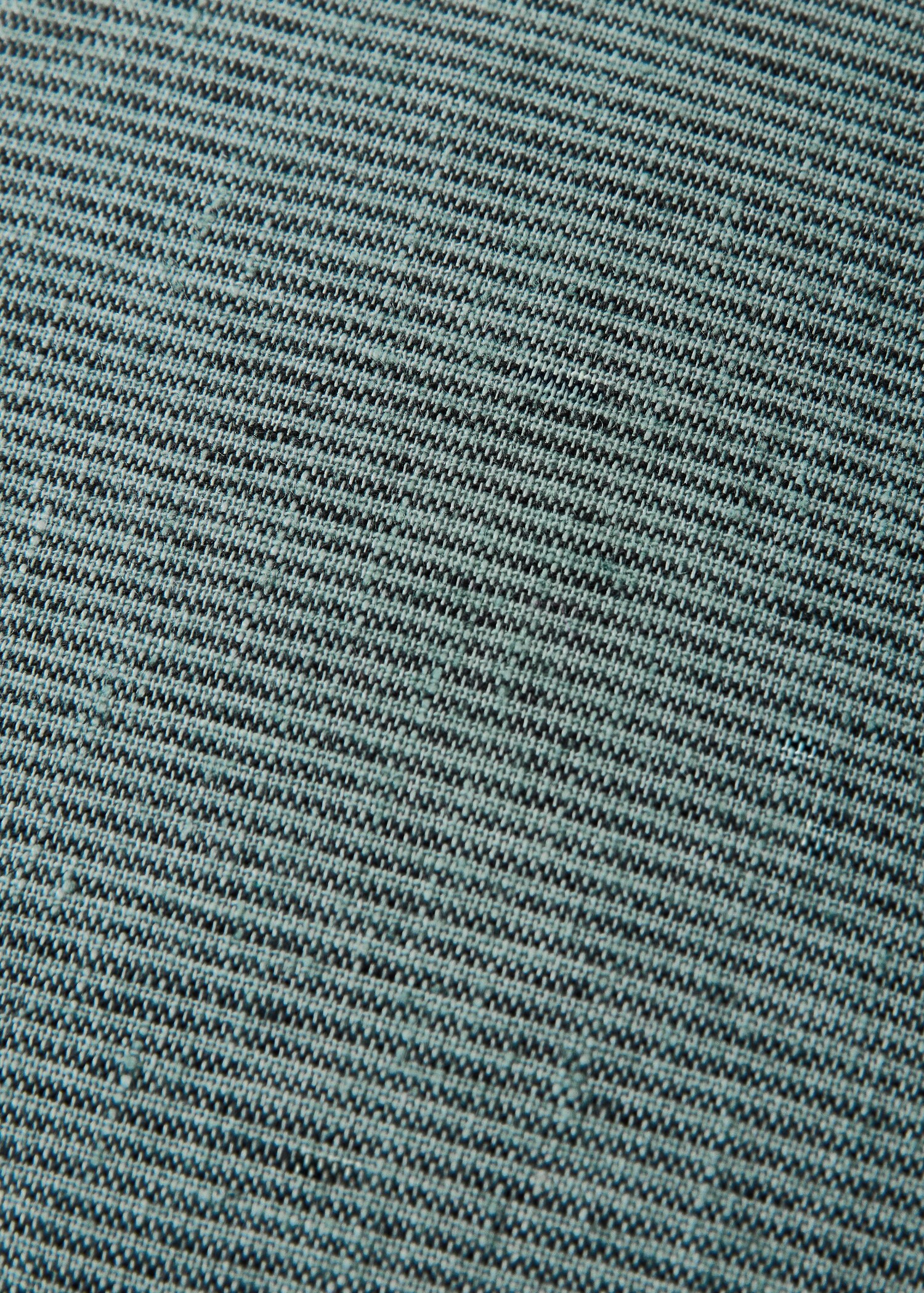 Linen cushion cover with topstitch finish 50x50 cm - Details of the article 3