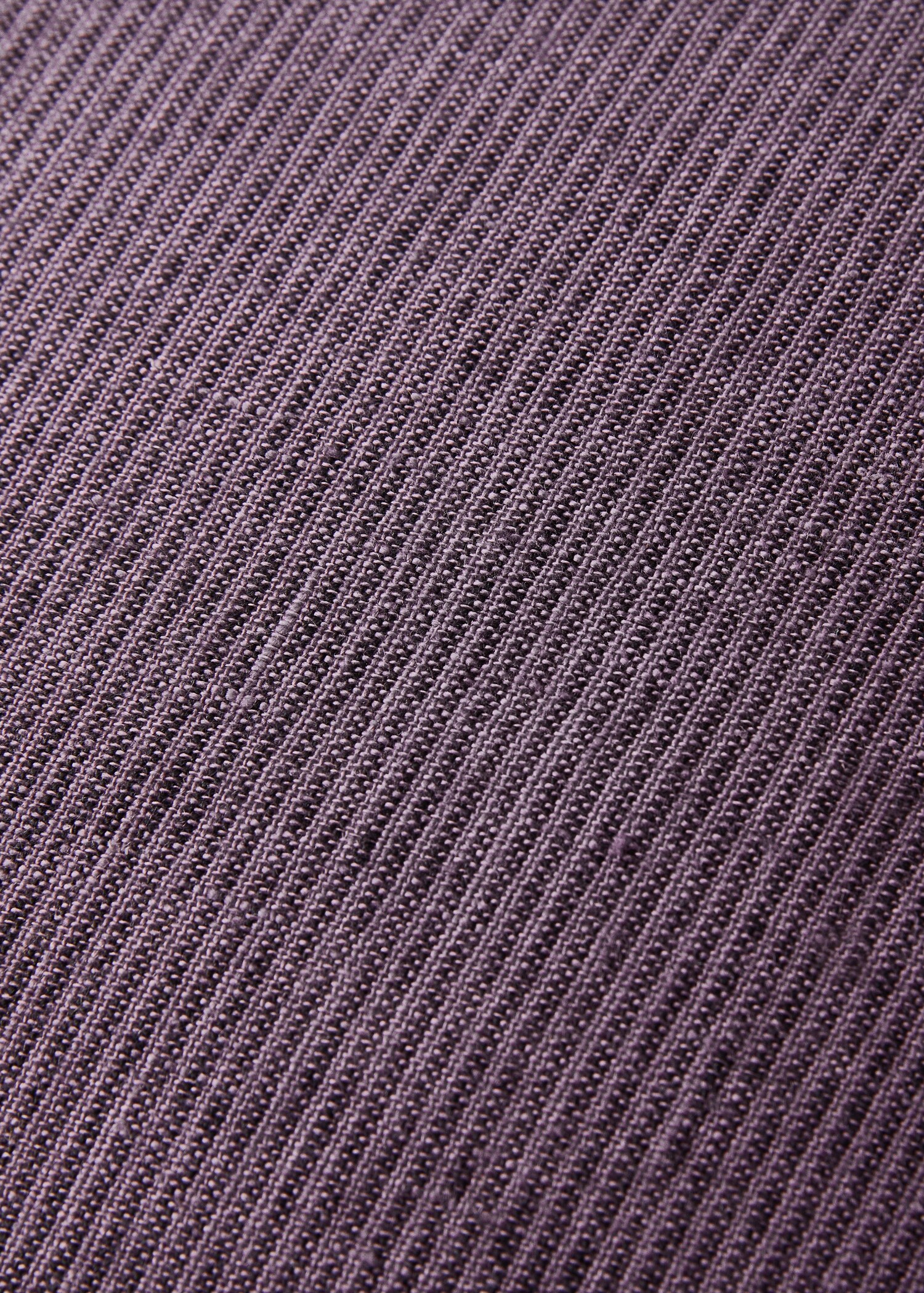 Linen cushion cover with topstitch finish 50x50 cm - Details of the article 3