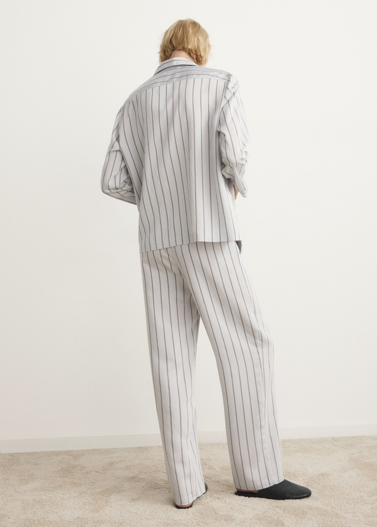 Striped pajama trousers - Reverse of the article