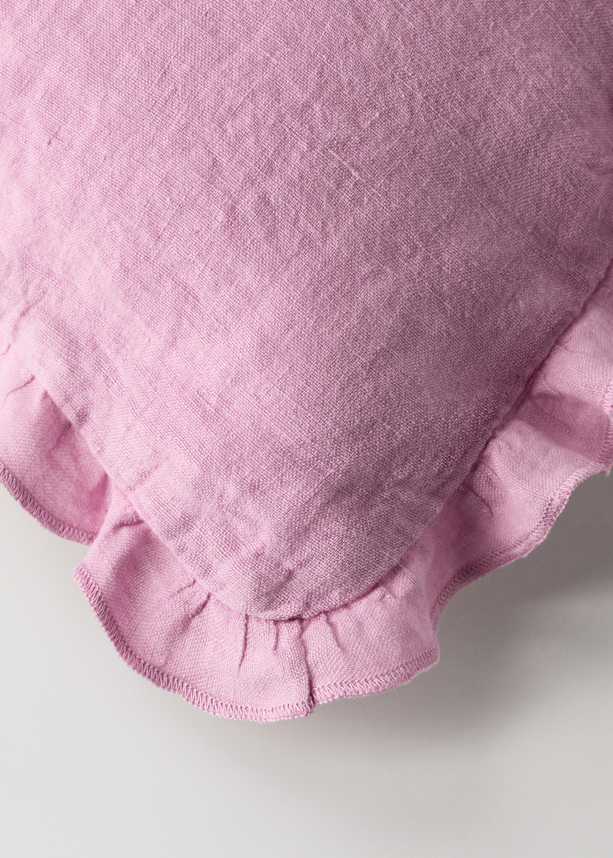 Children's cushion cover 100% linen garment-dyed 30x40 cm - Details of the article 4, Pink. Ref: 27033335-00.