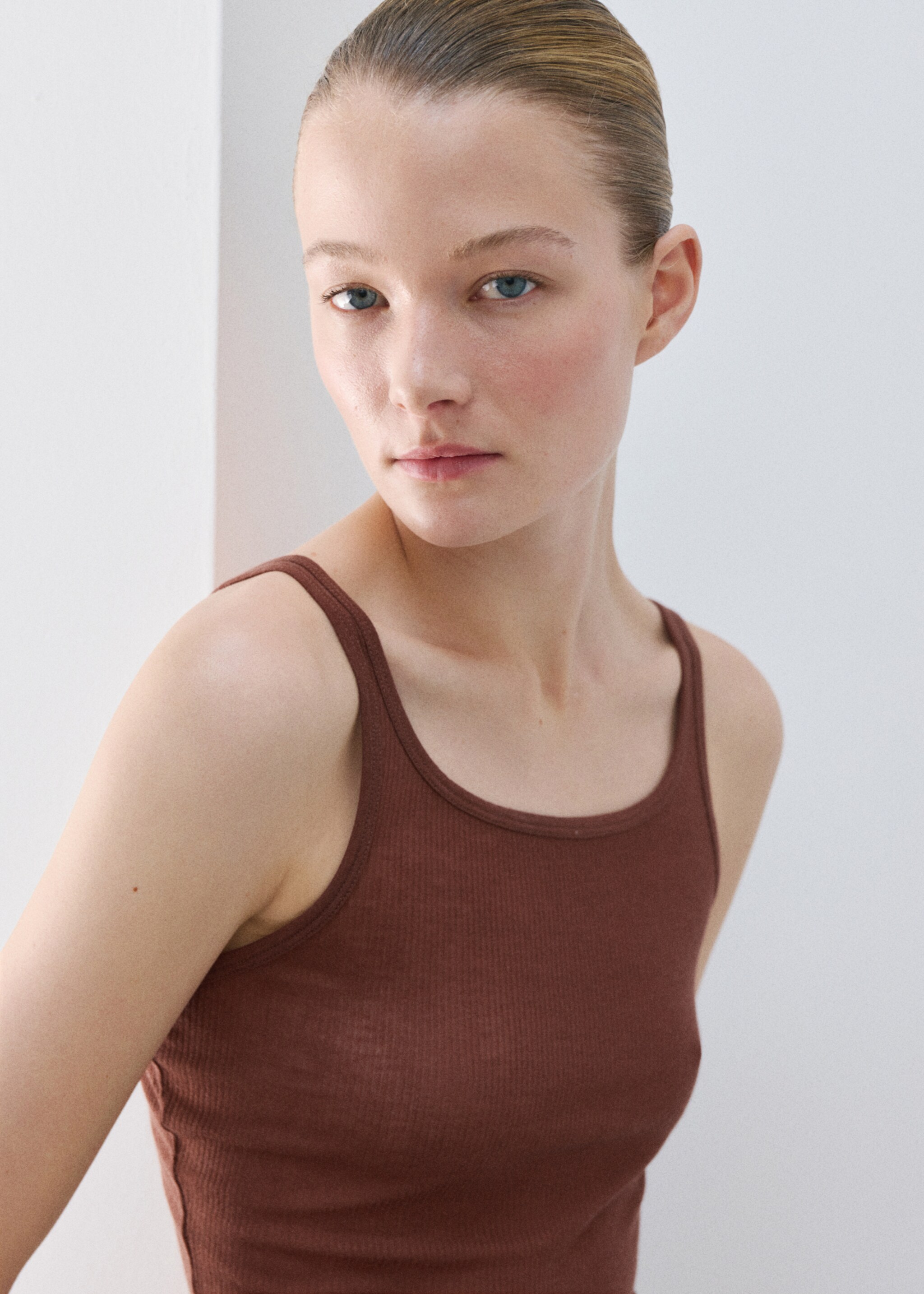 Top lyocell laine sans couture - Détail de l'article 1, Marron. Ref: 27033337-00.