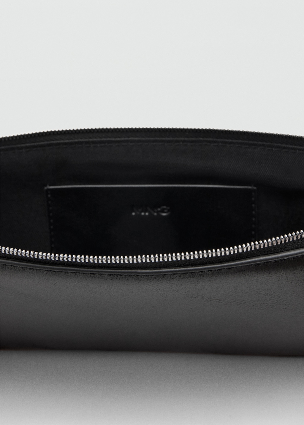 Shoulder bag with zip - image 4