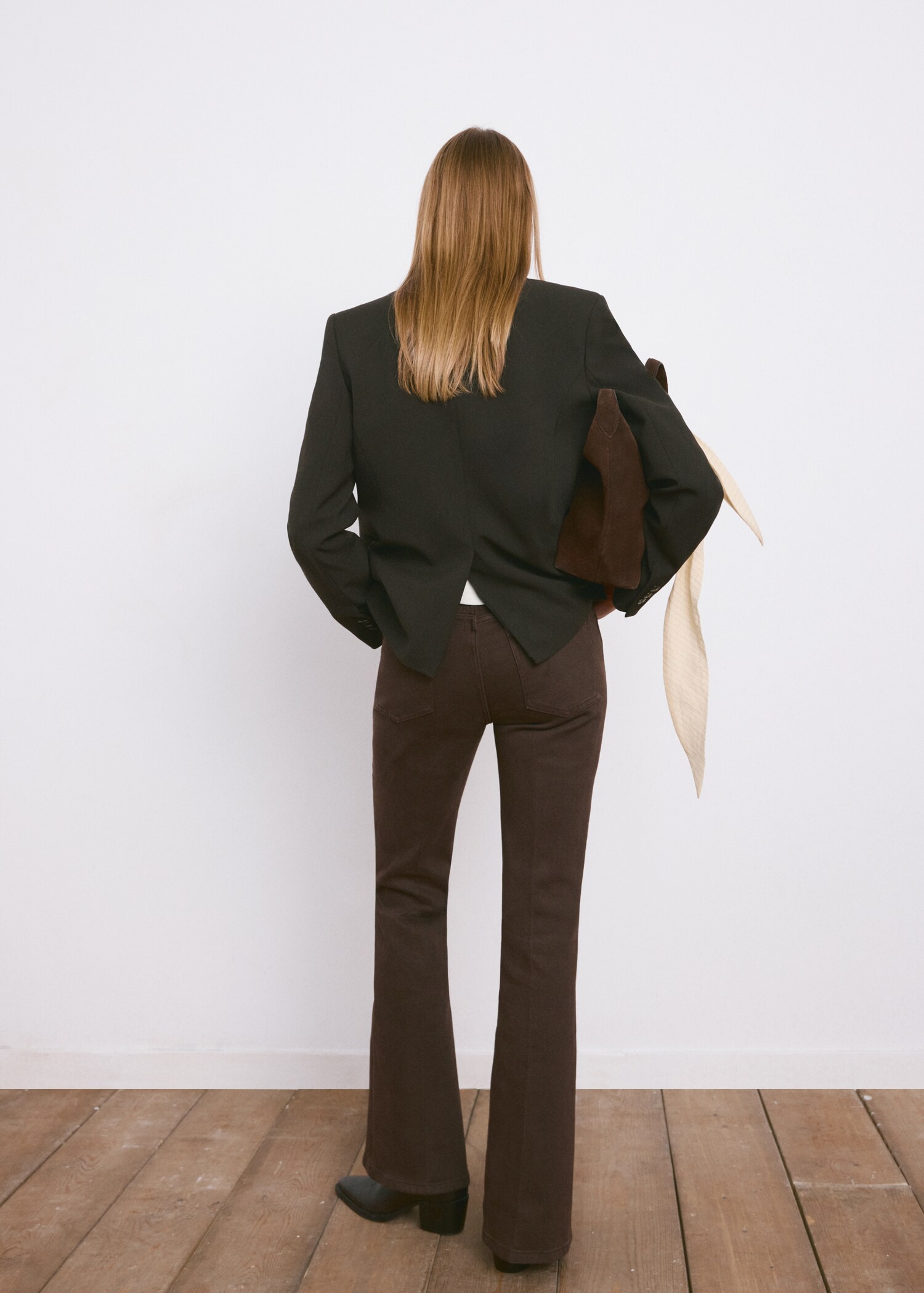 Calças de ganga Violeta flare com cintura alta - Verso do artigo