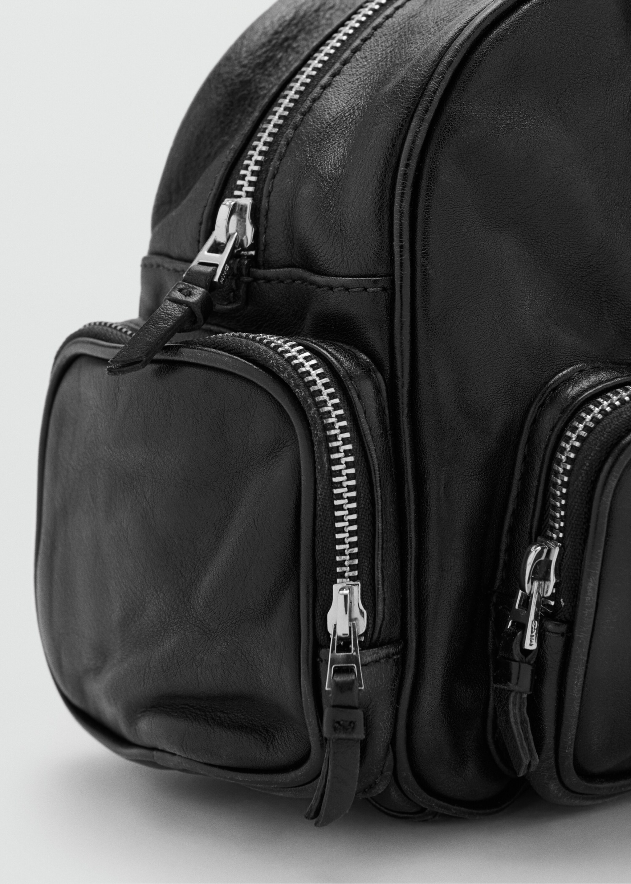 حقيبة m-- maina - تفاصيل المنتج 2, أسود. Ref: 27033729-00.